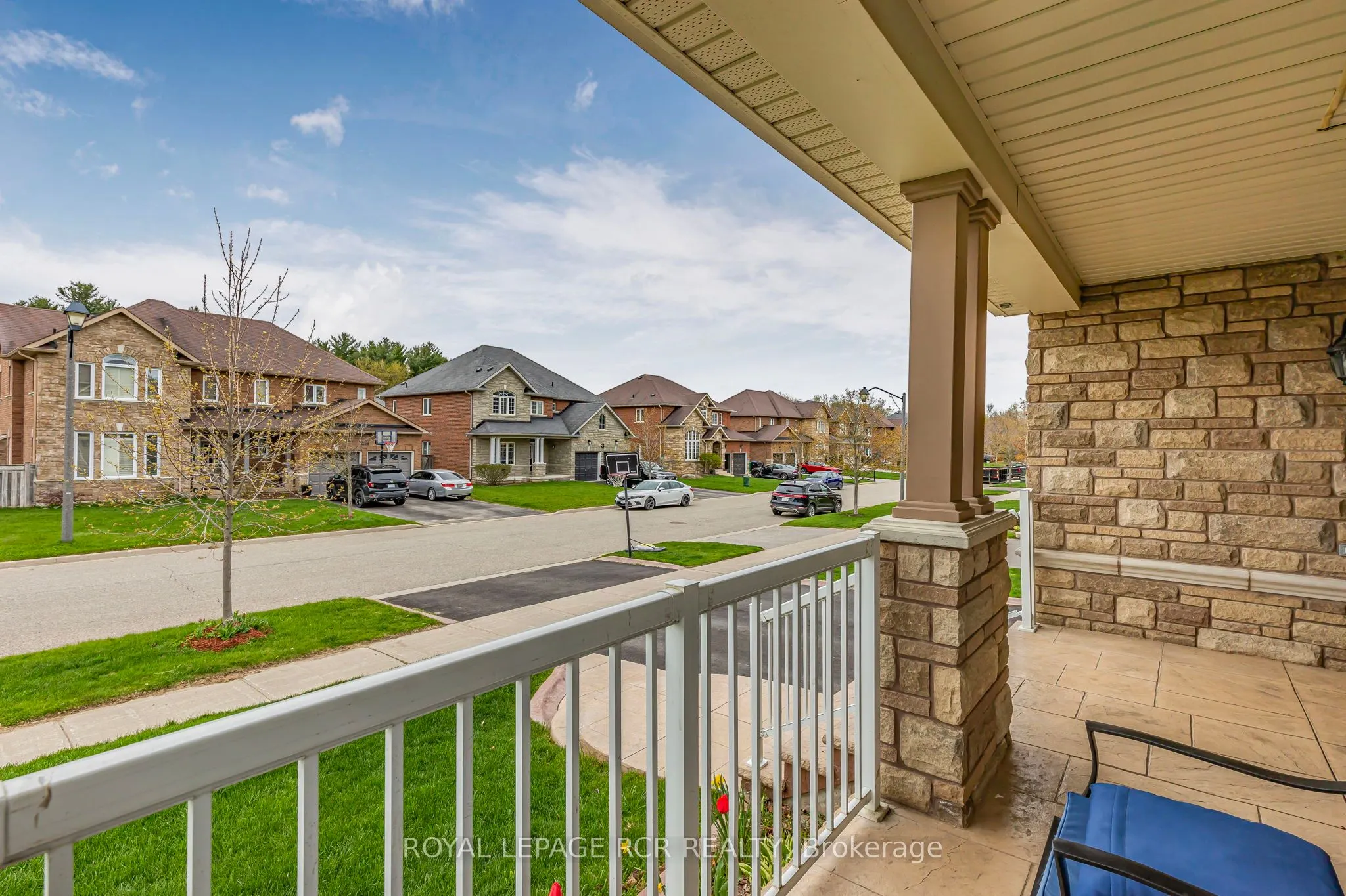 2 Littlebrook Lane