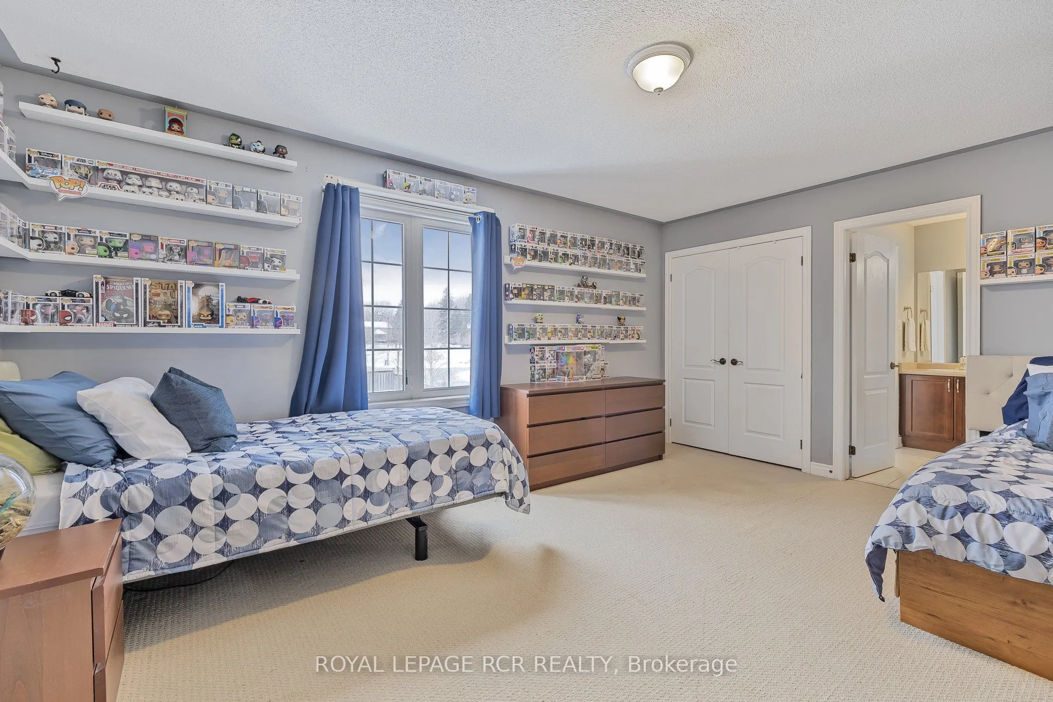 2 Littlebrook Lane