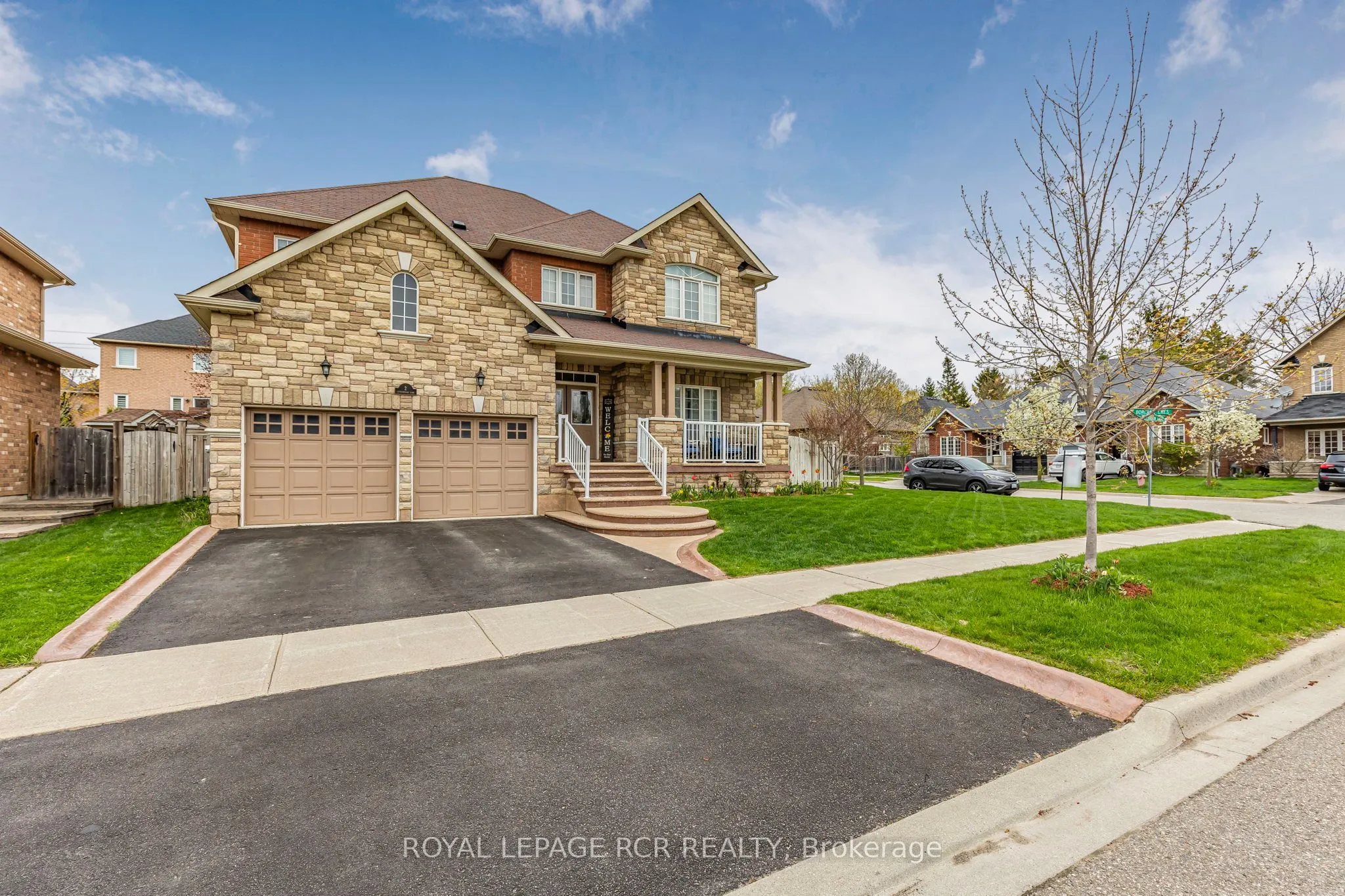 2 Littlebrook Lane
