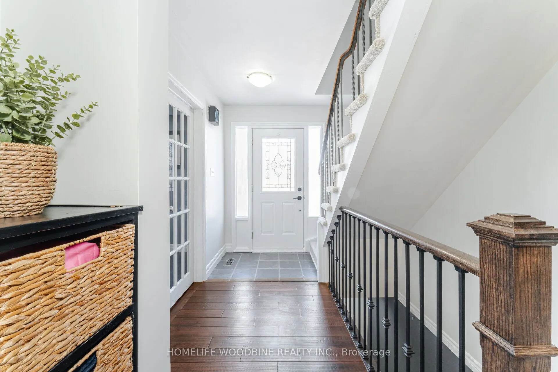 5 Stockman Crescent
