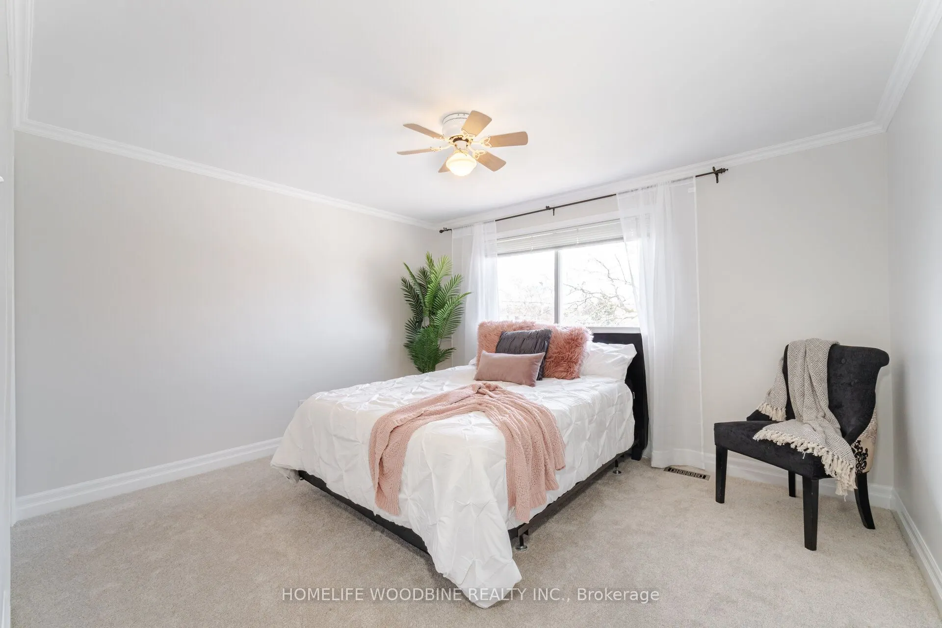 5 Stockman Crescent