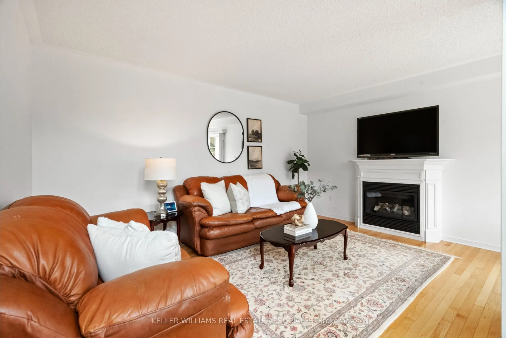 5554 Linwell Place