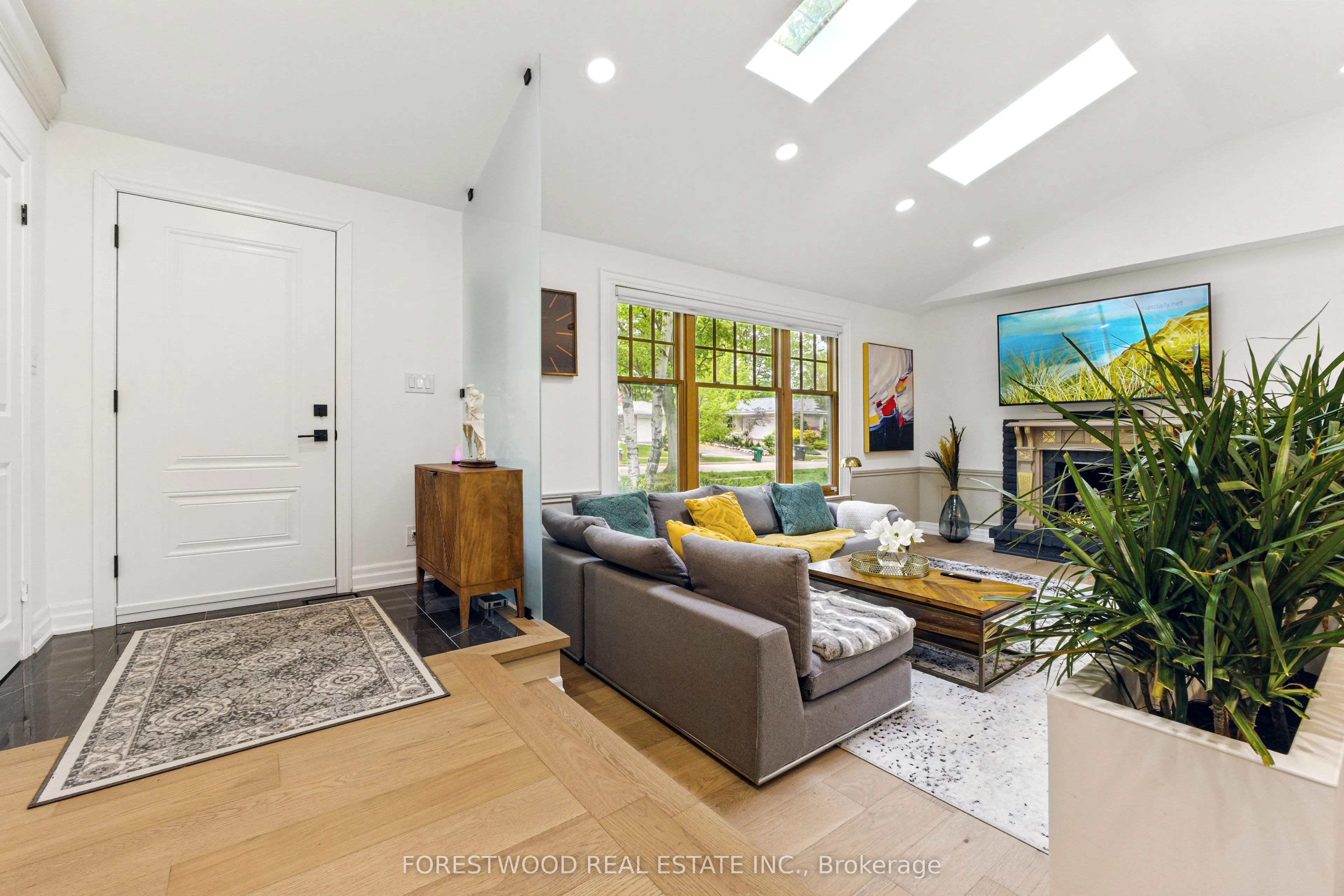 3376 Grassfire Crescent