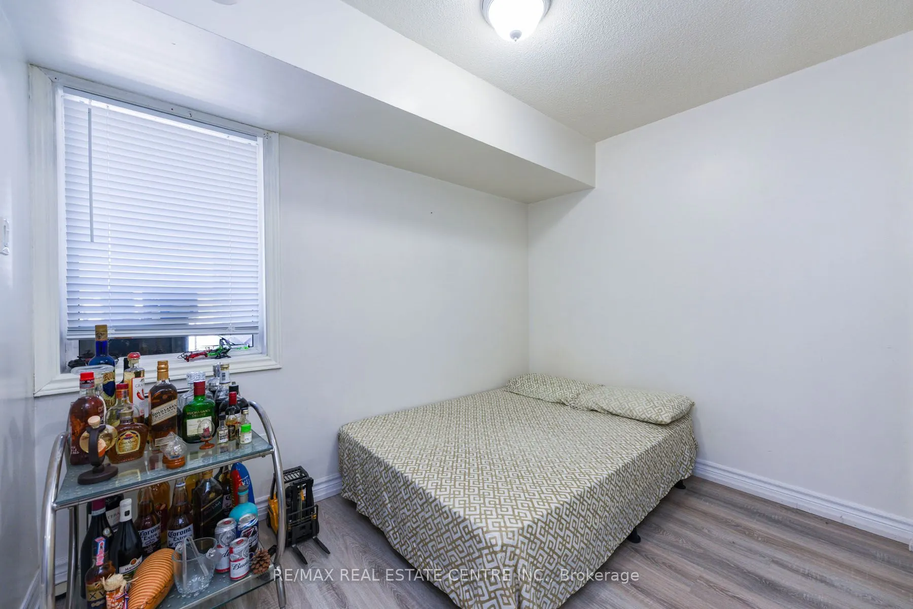 7405 Goreway Drive, #520
