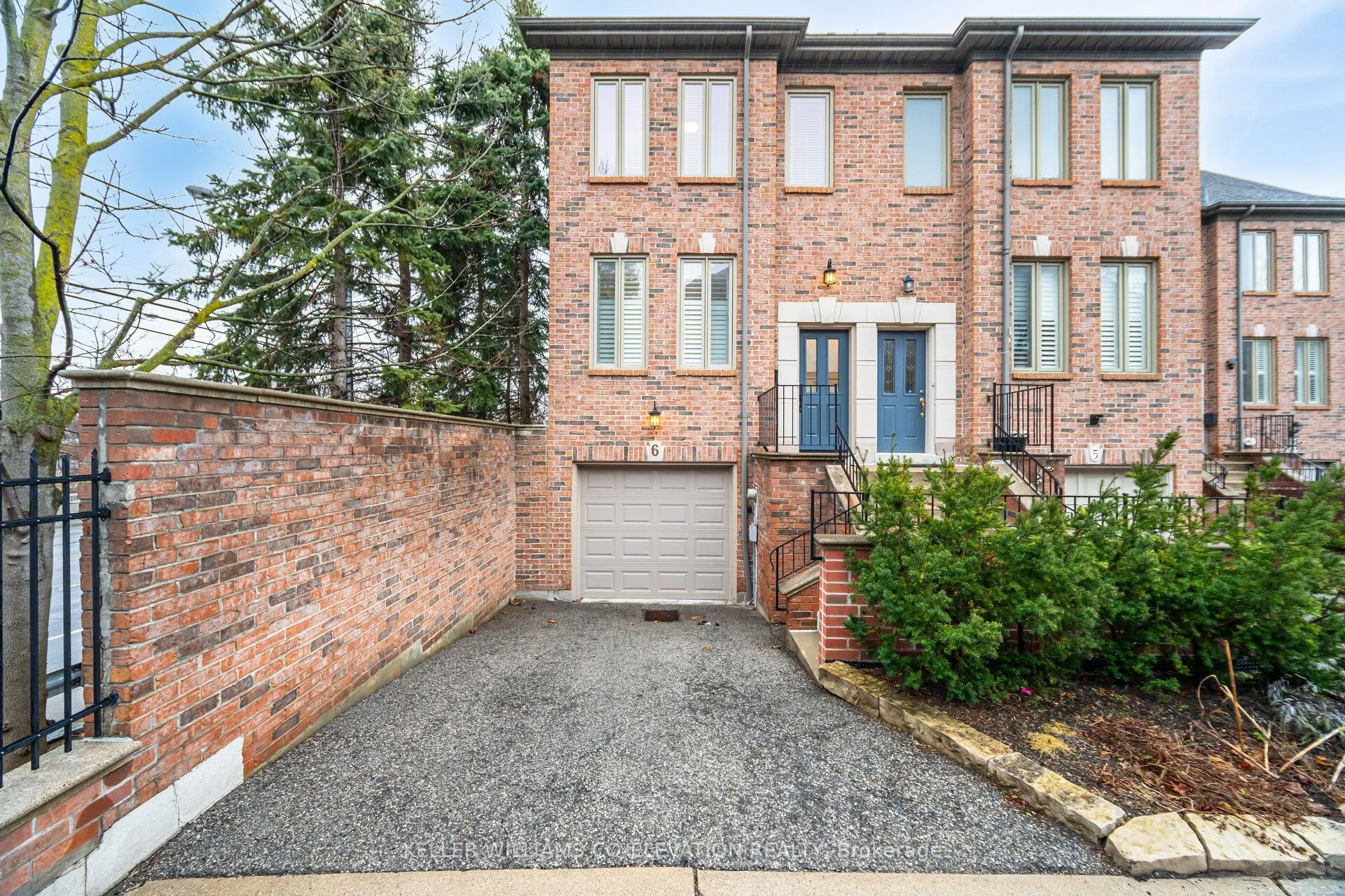 195 Grand Avenue, #6