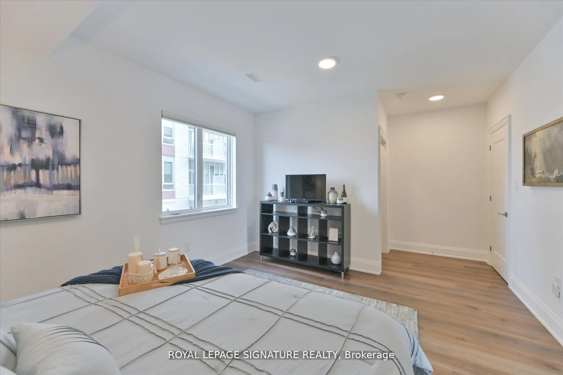 115 High Street W, #1