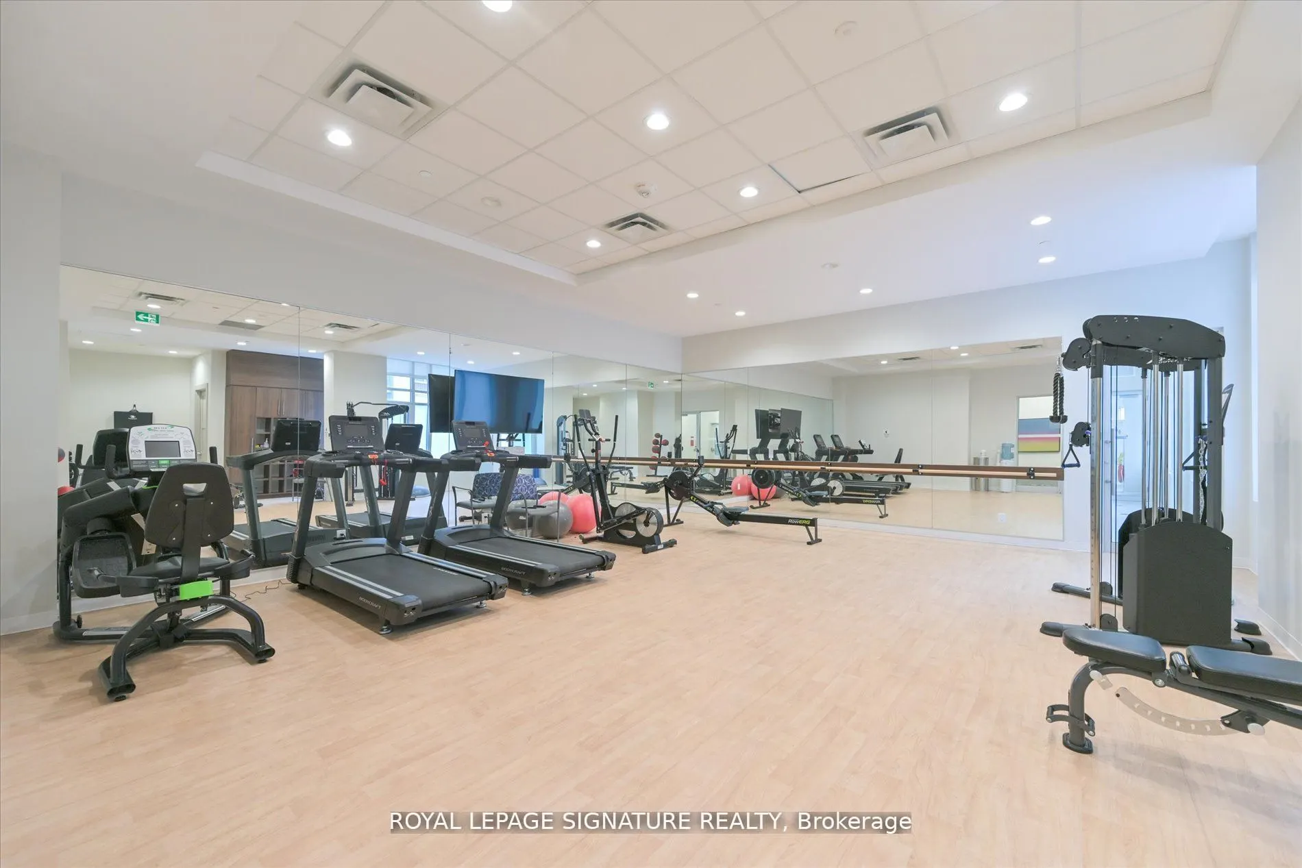 115 High Street W, #1