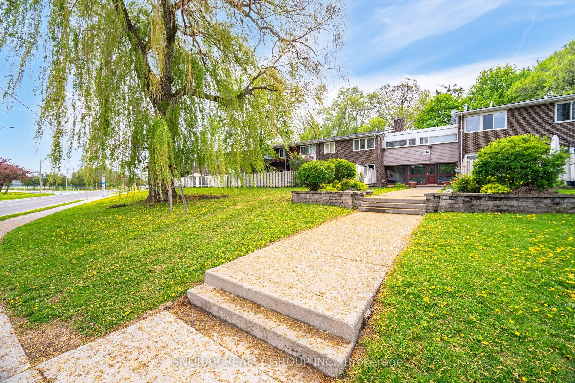 3360 The Credit Woodlands #10