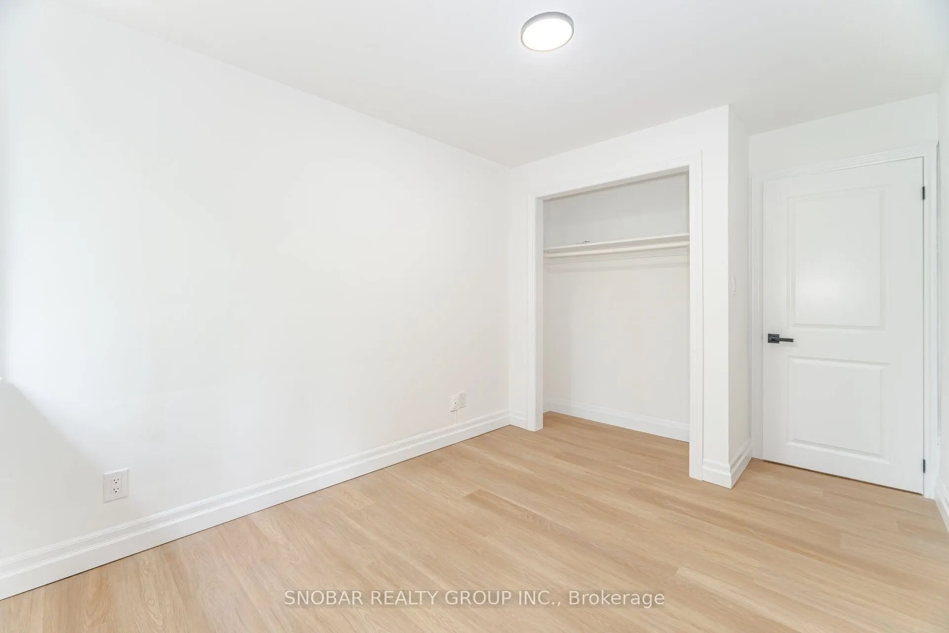 3360 The Credit Woodlands #10