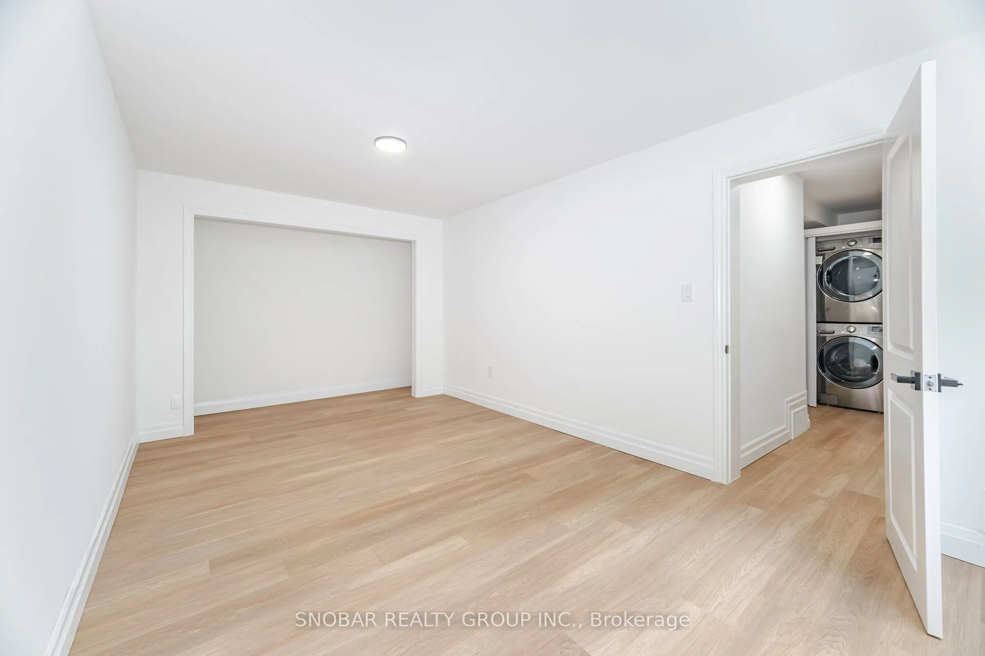 3360 The Credit Woodlands #10