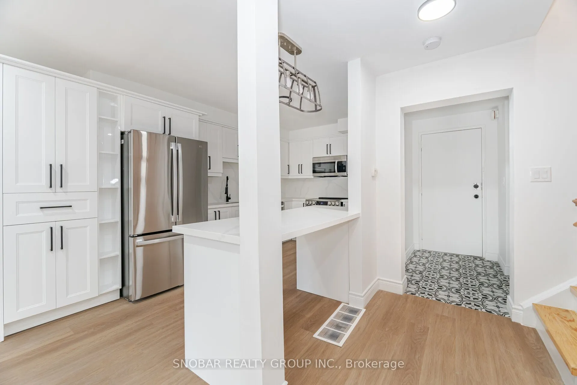 3360 The Credit Woodlands #10