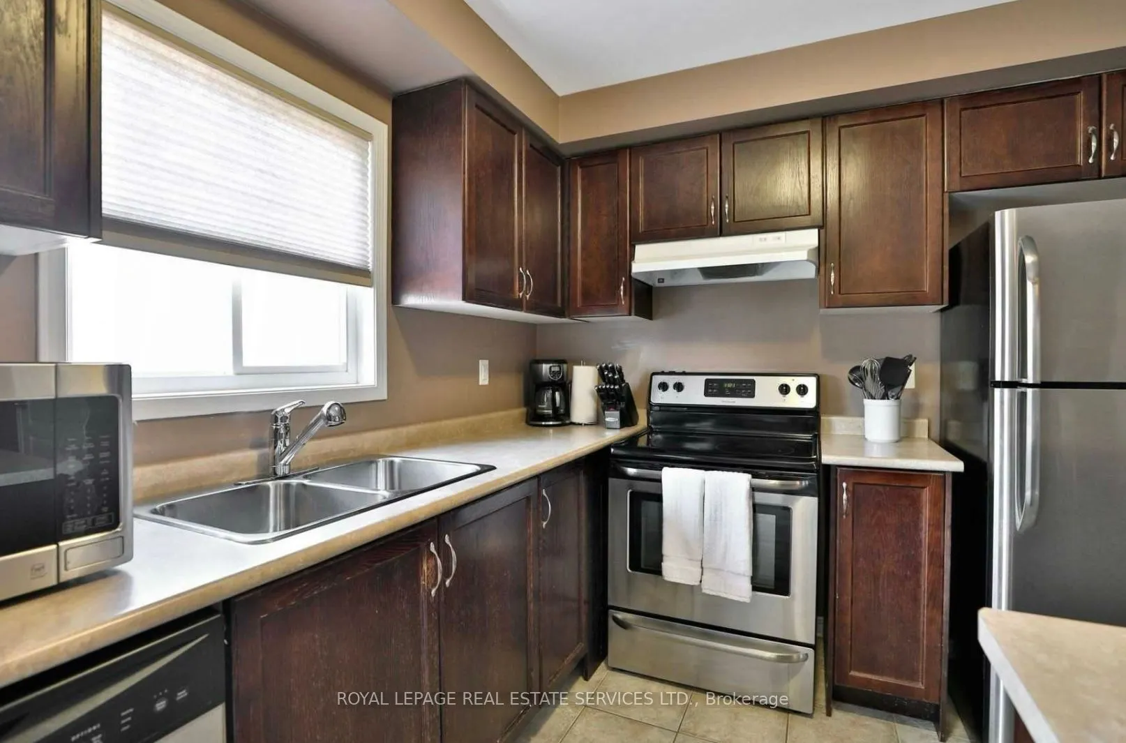 2186 Fiddlers Way #39