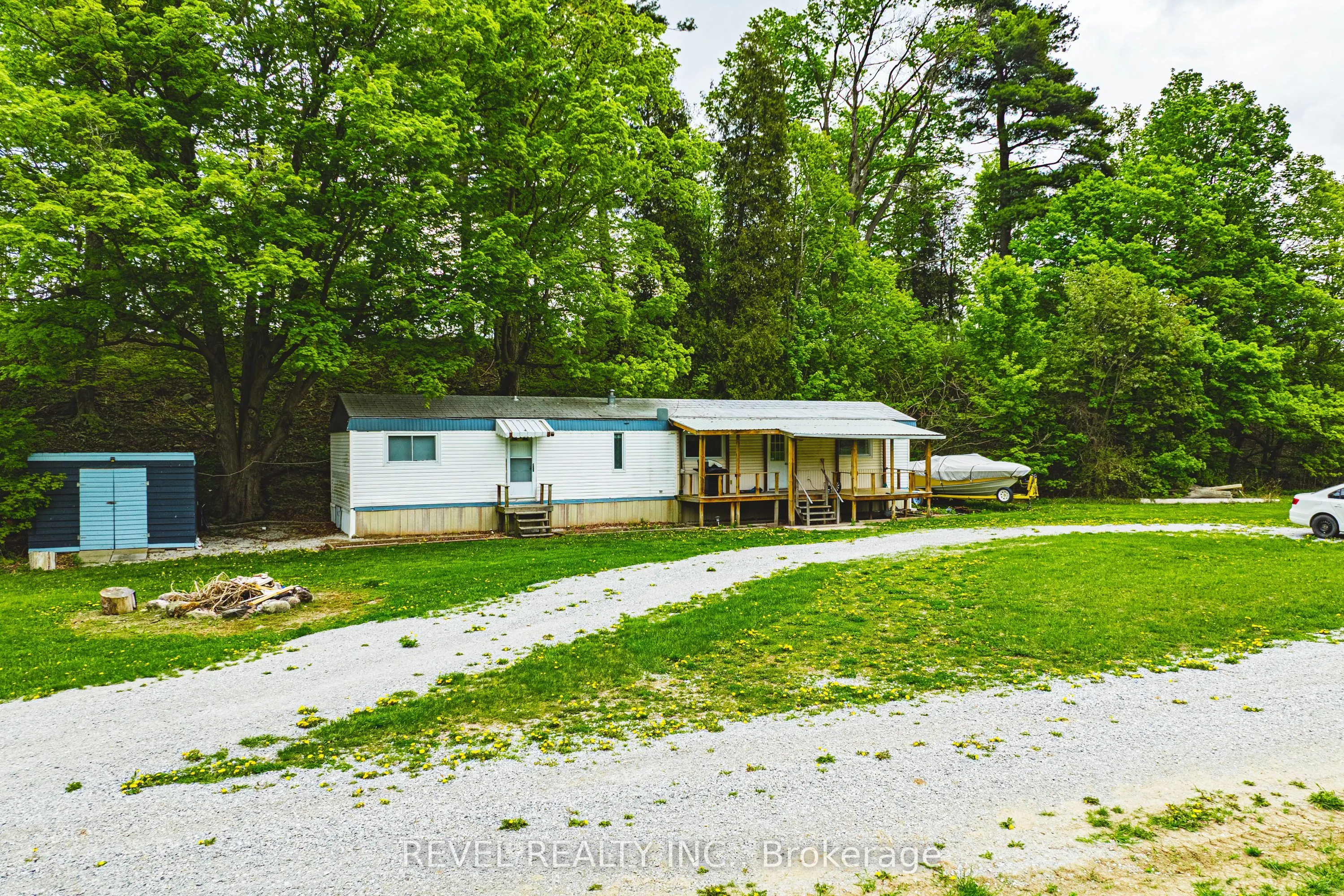 8546 Appleby Line