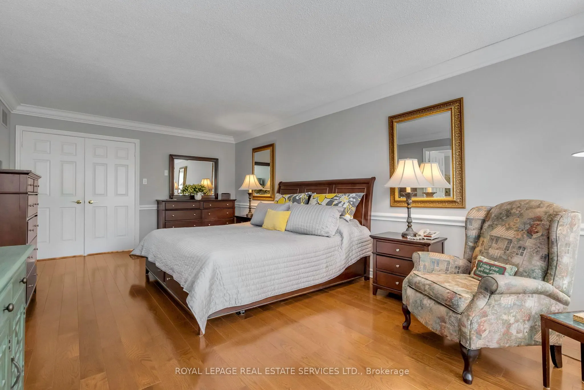 1401 The Links Drive