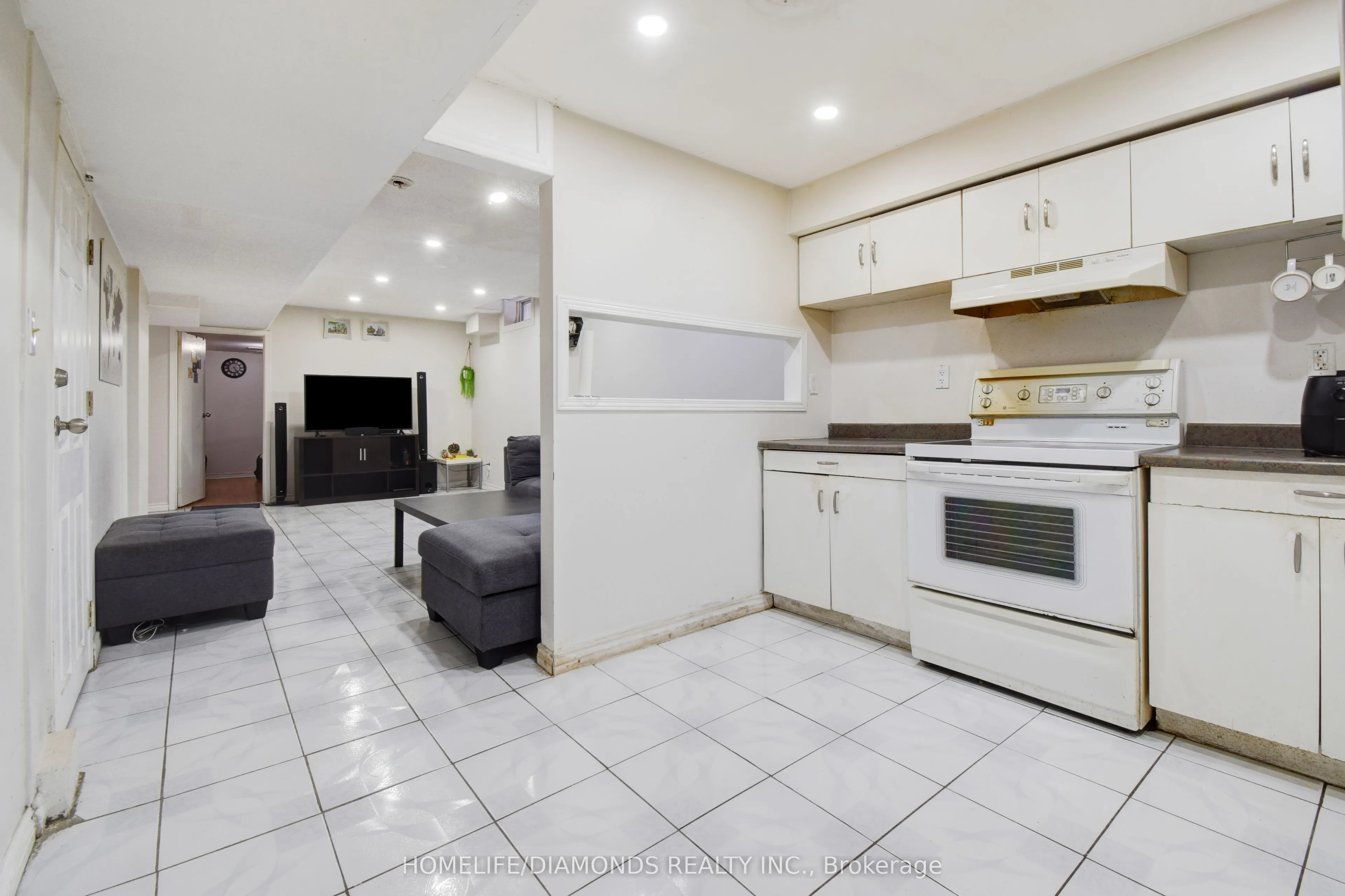 1549 Willow Way