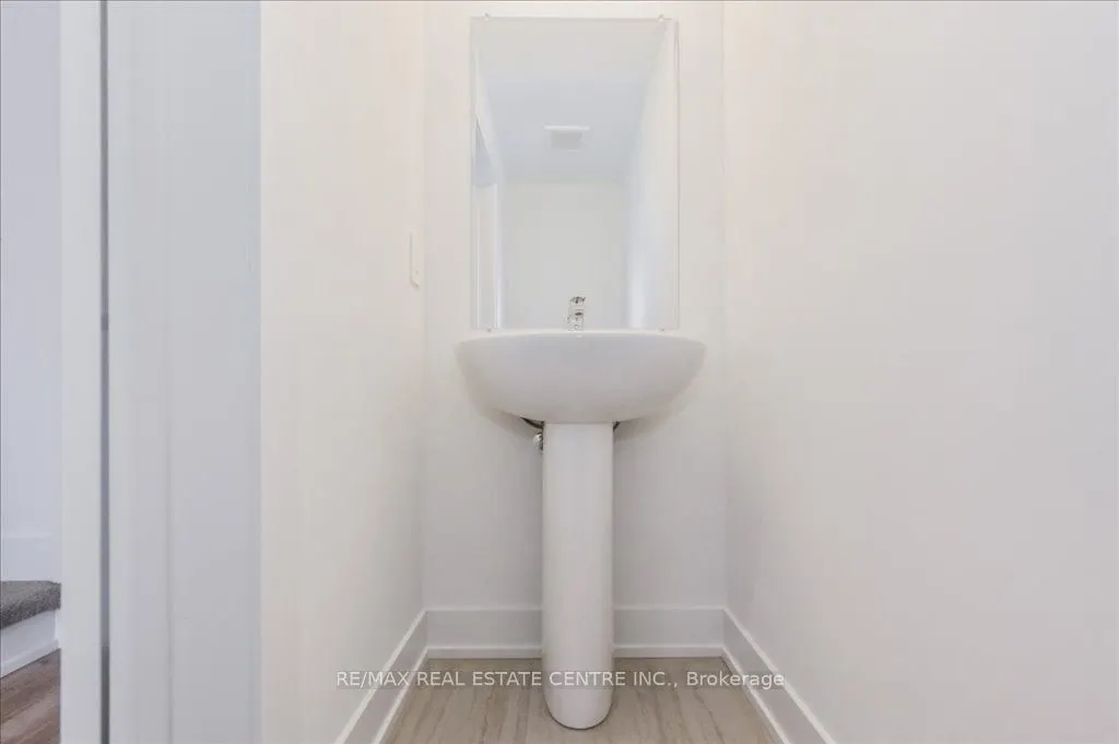 690 Broadway Avenue, #3