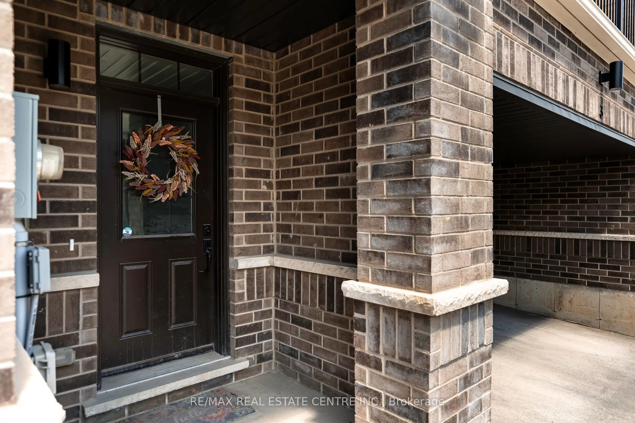 690 Broadway Avenue, #3