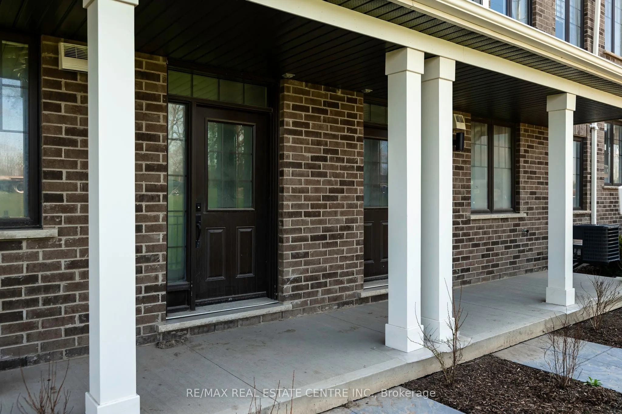 690 Broadway Avenue, #3
