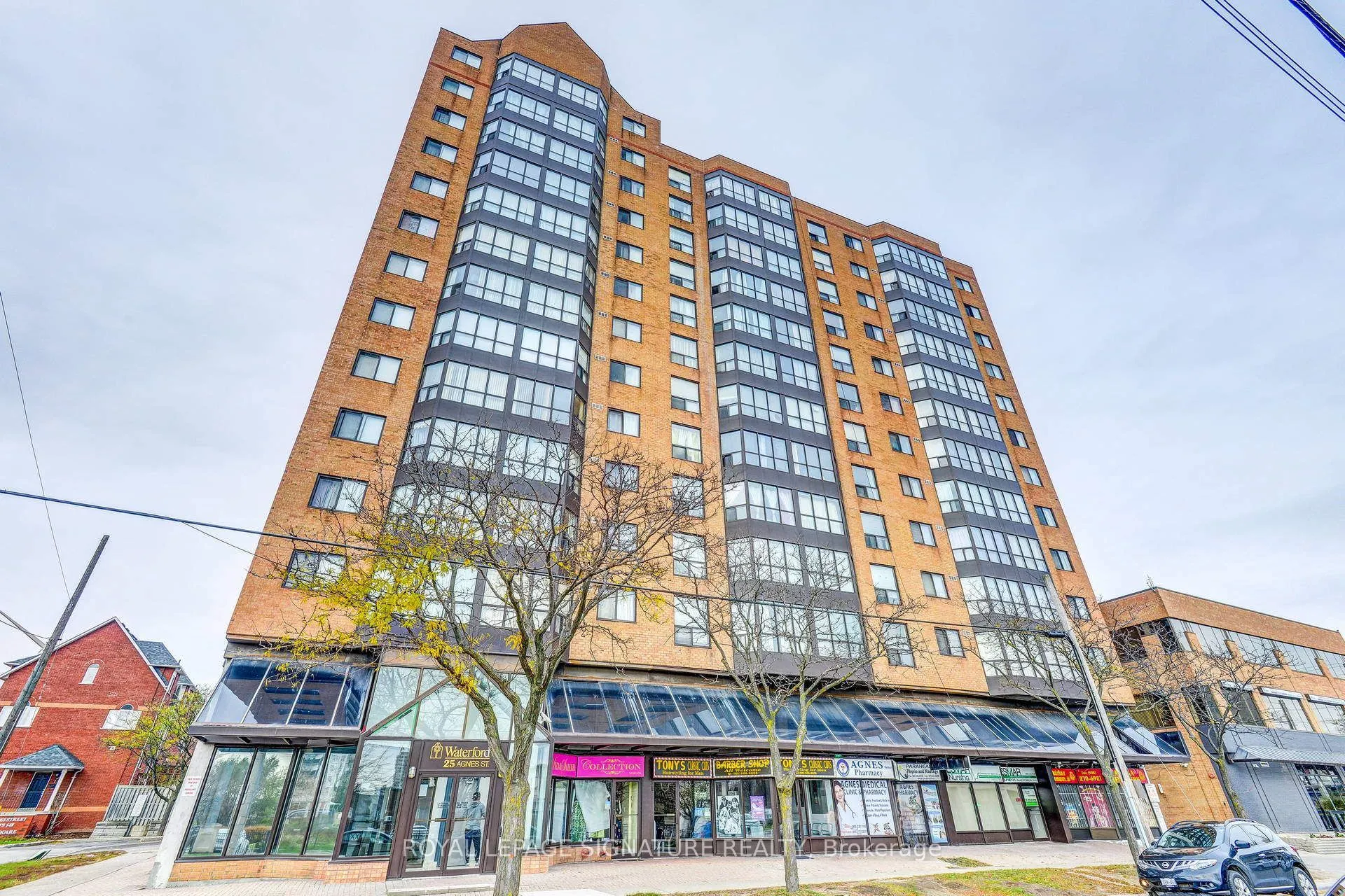 25 Agnes Street, #903