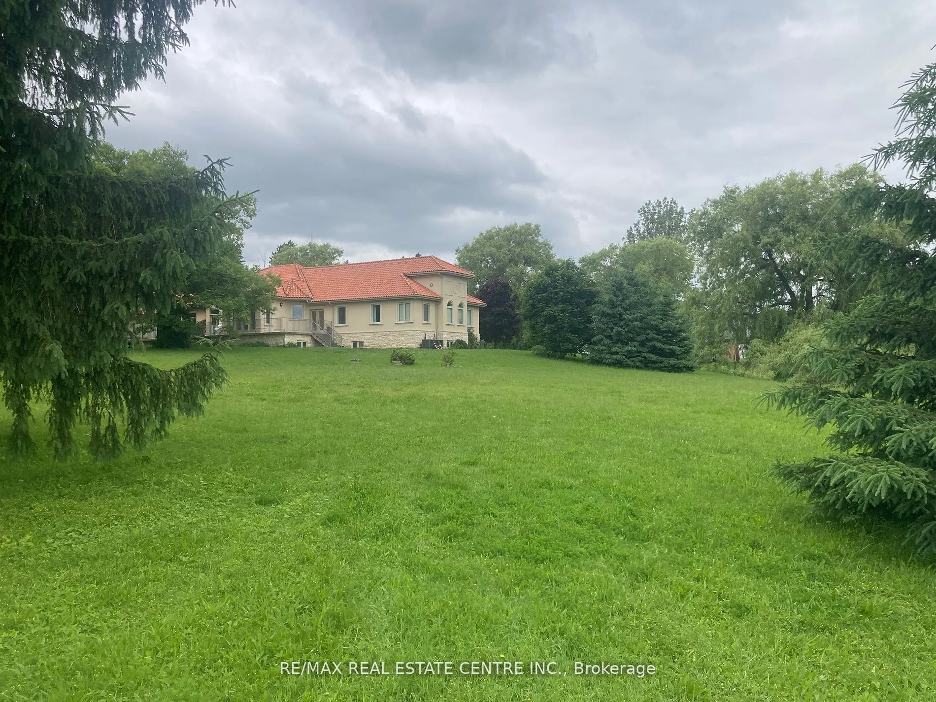 16282 27 Side Road