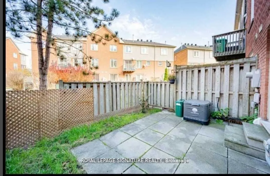 6950 Tenth Line W #29