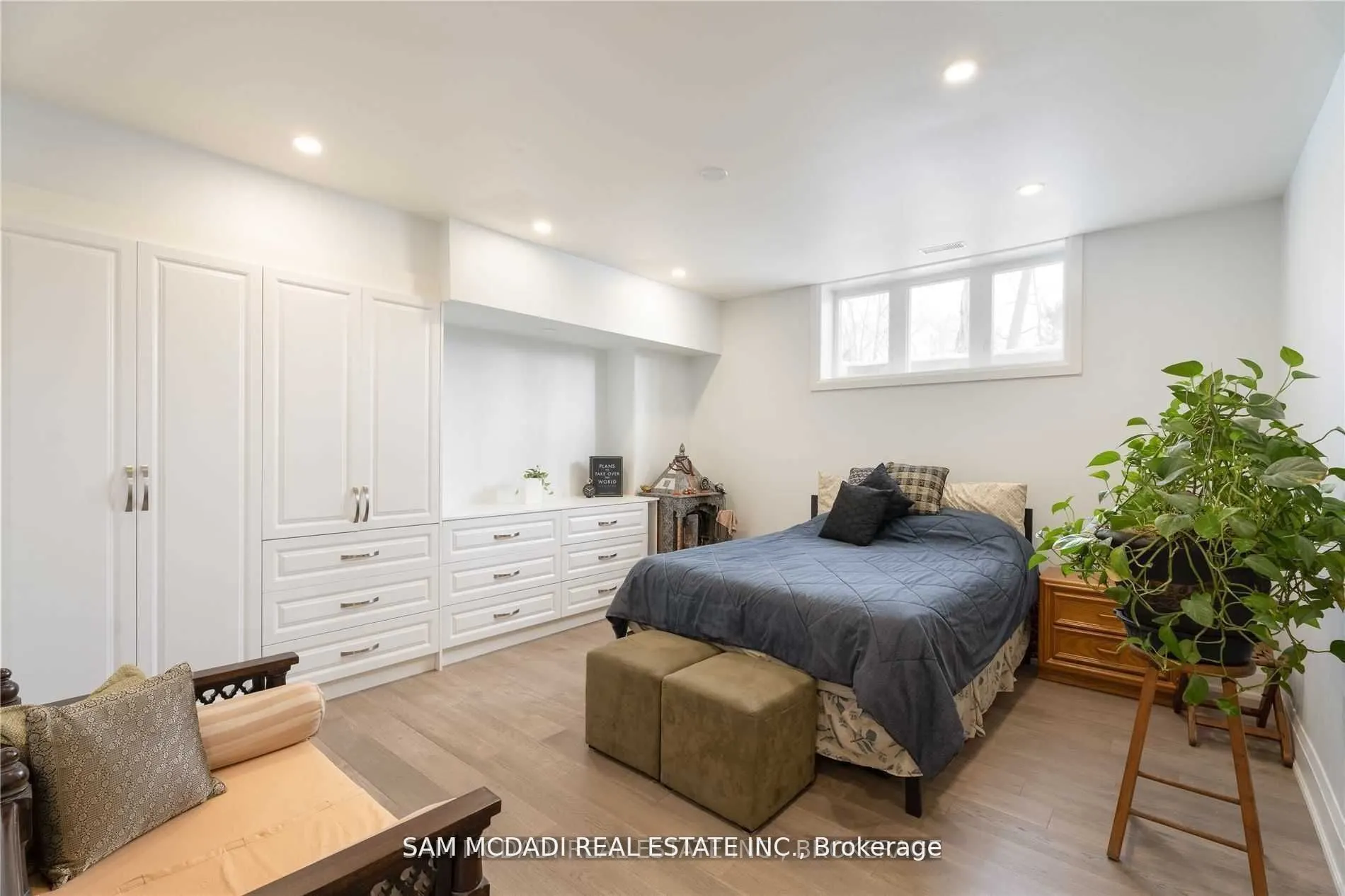 1138 Garden Road