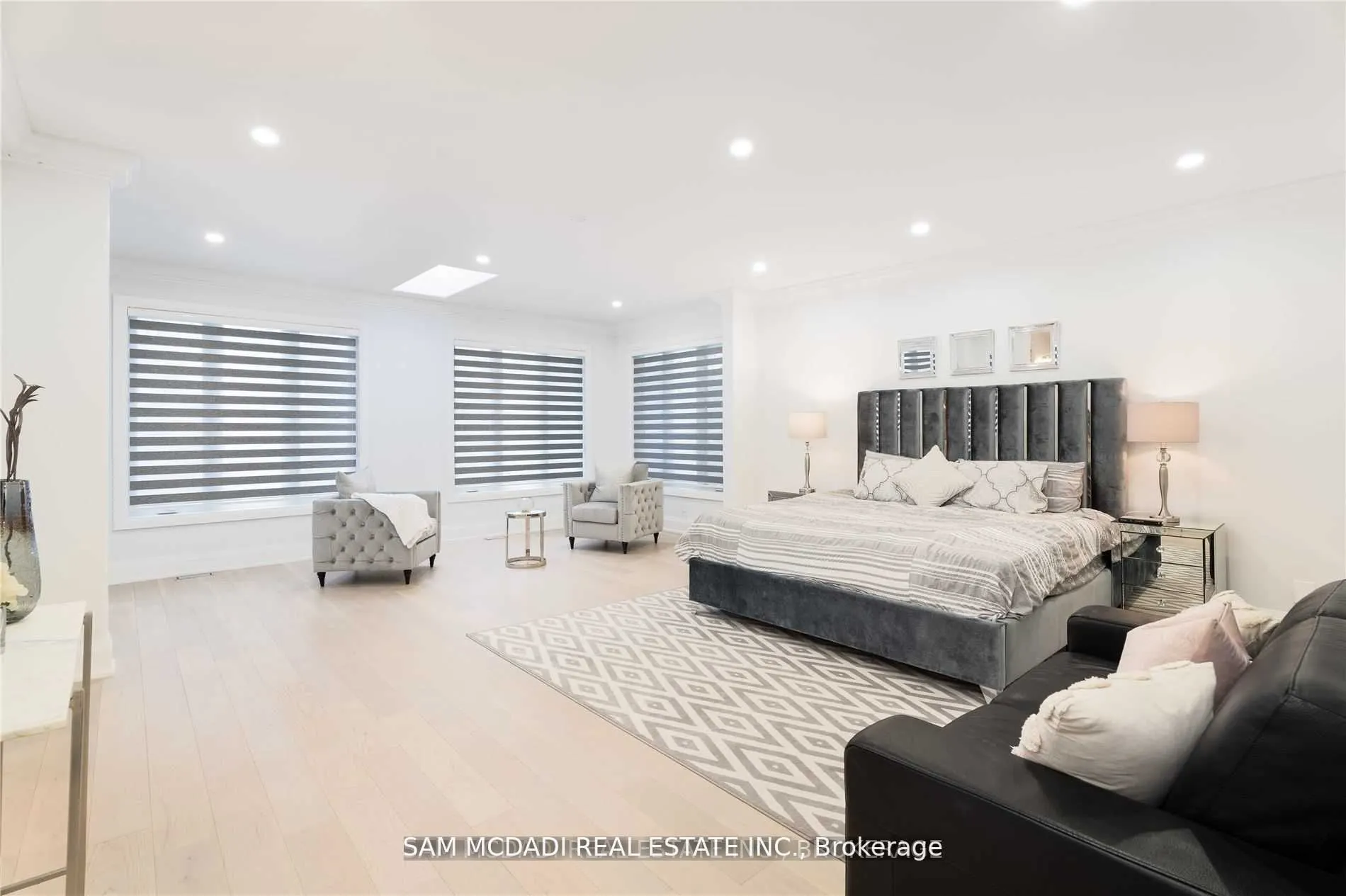 1138 Garden Road