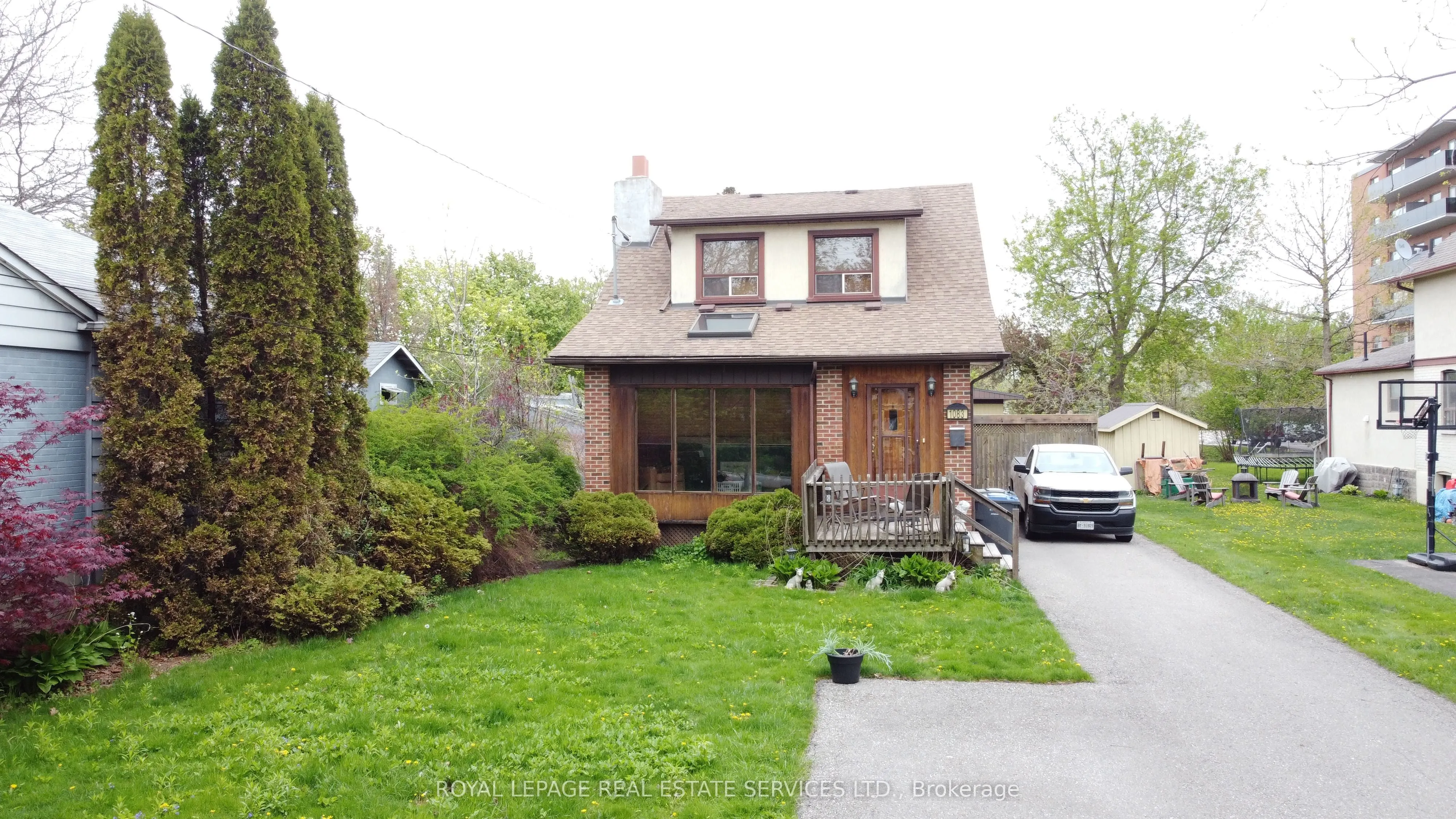 1083 Seneca Avenue