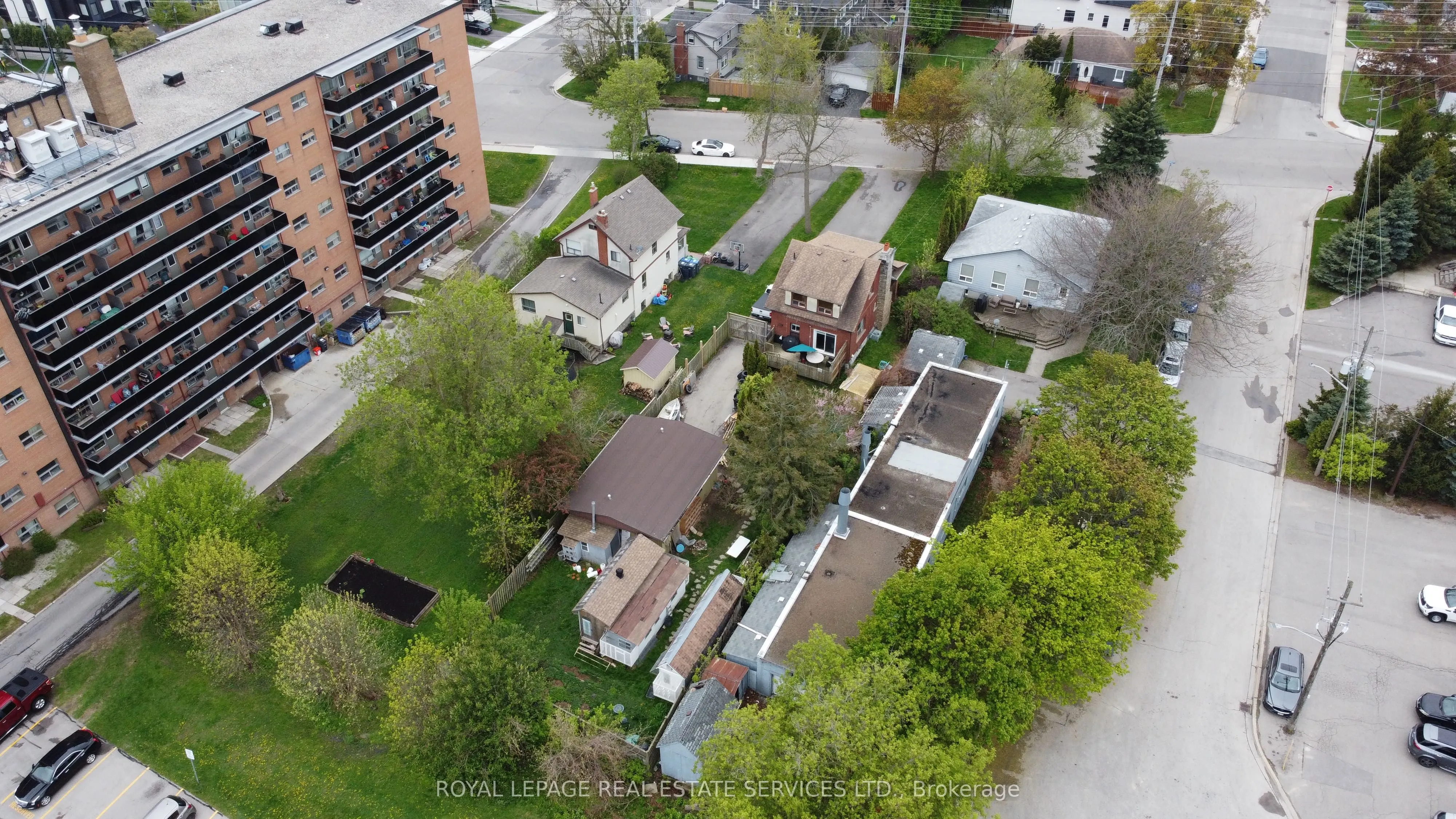 1083 Seneca Avenue