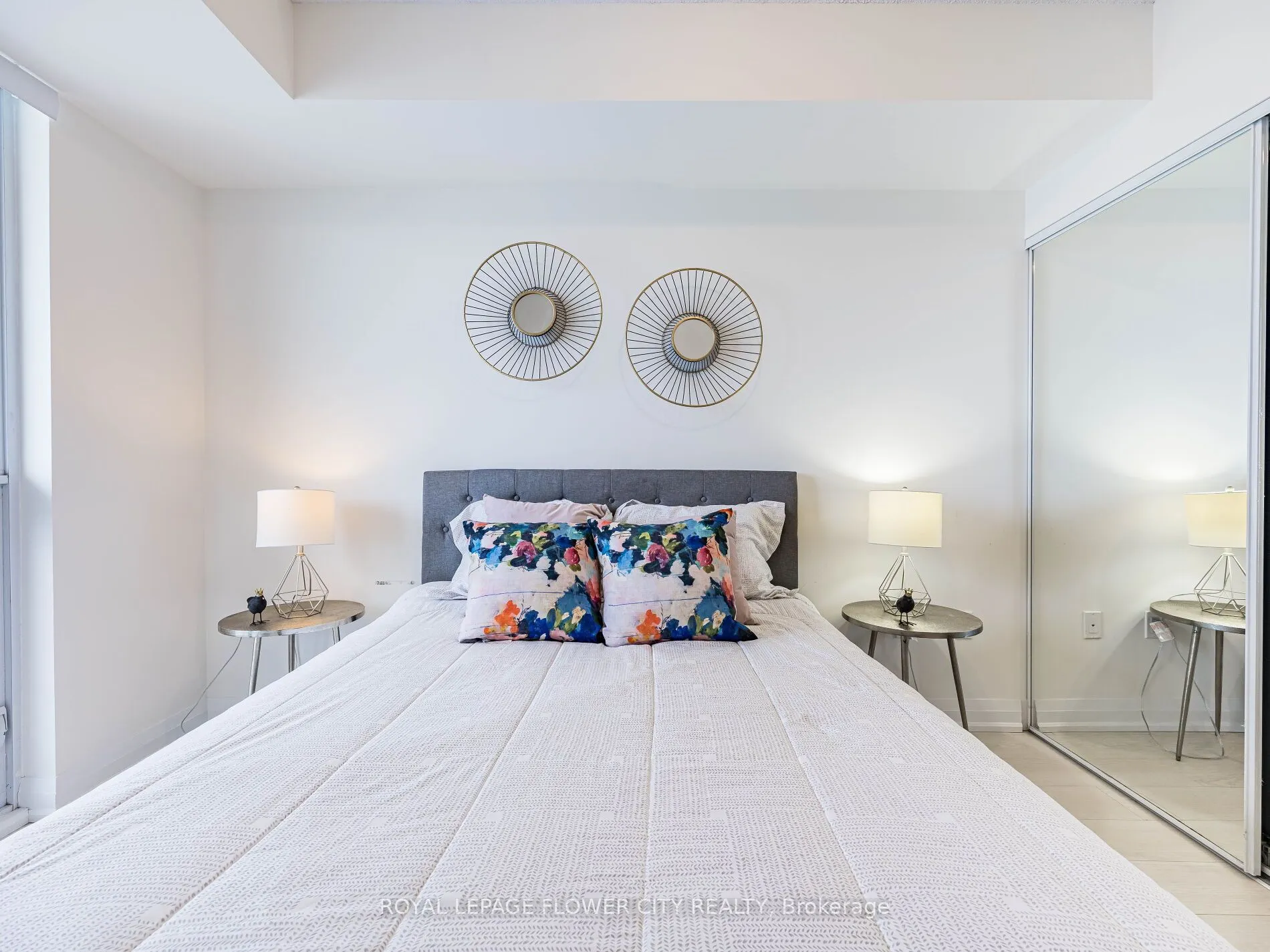 30 Gibbs Road, #2804