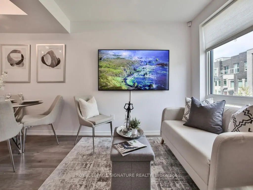 7 Applewood Lane, #232