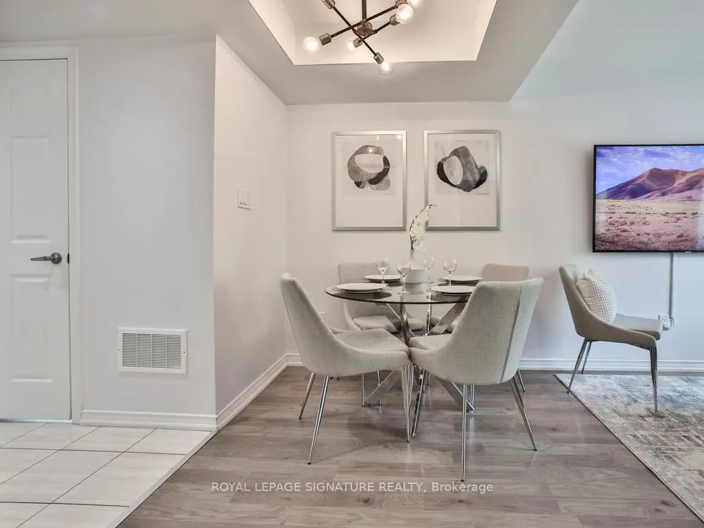 7 Applewood Lane, #232