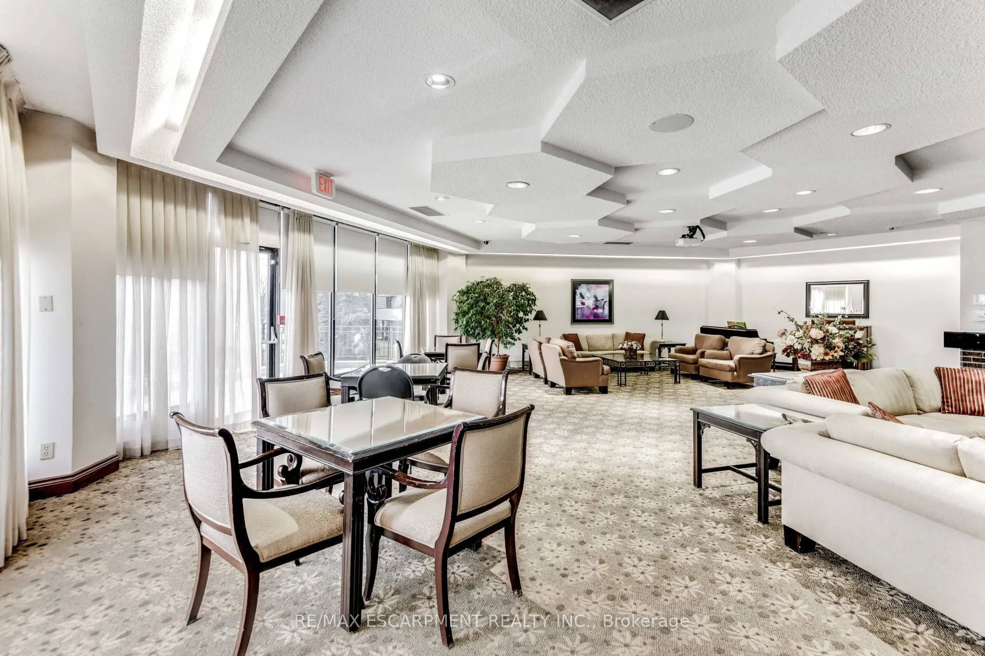 299 Mill Road, #409