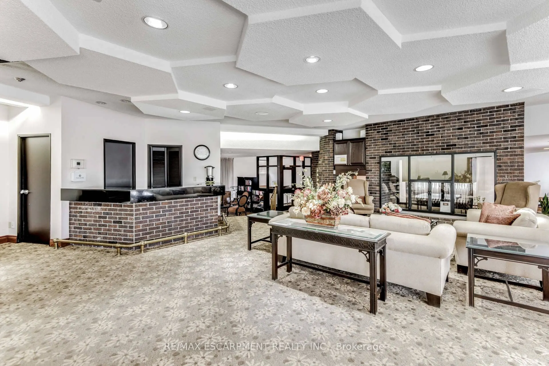299 Mill Road, #409