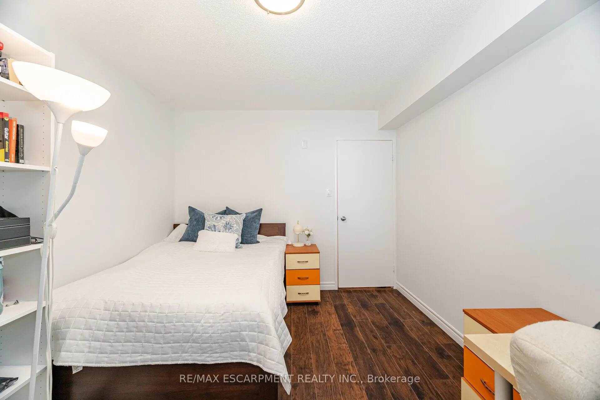 299 Mill Road, #409