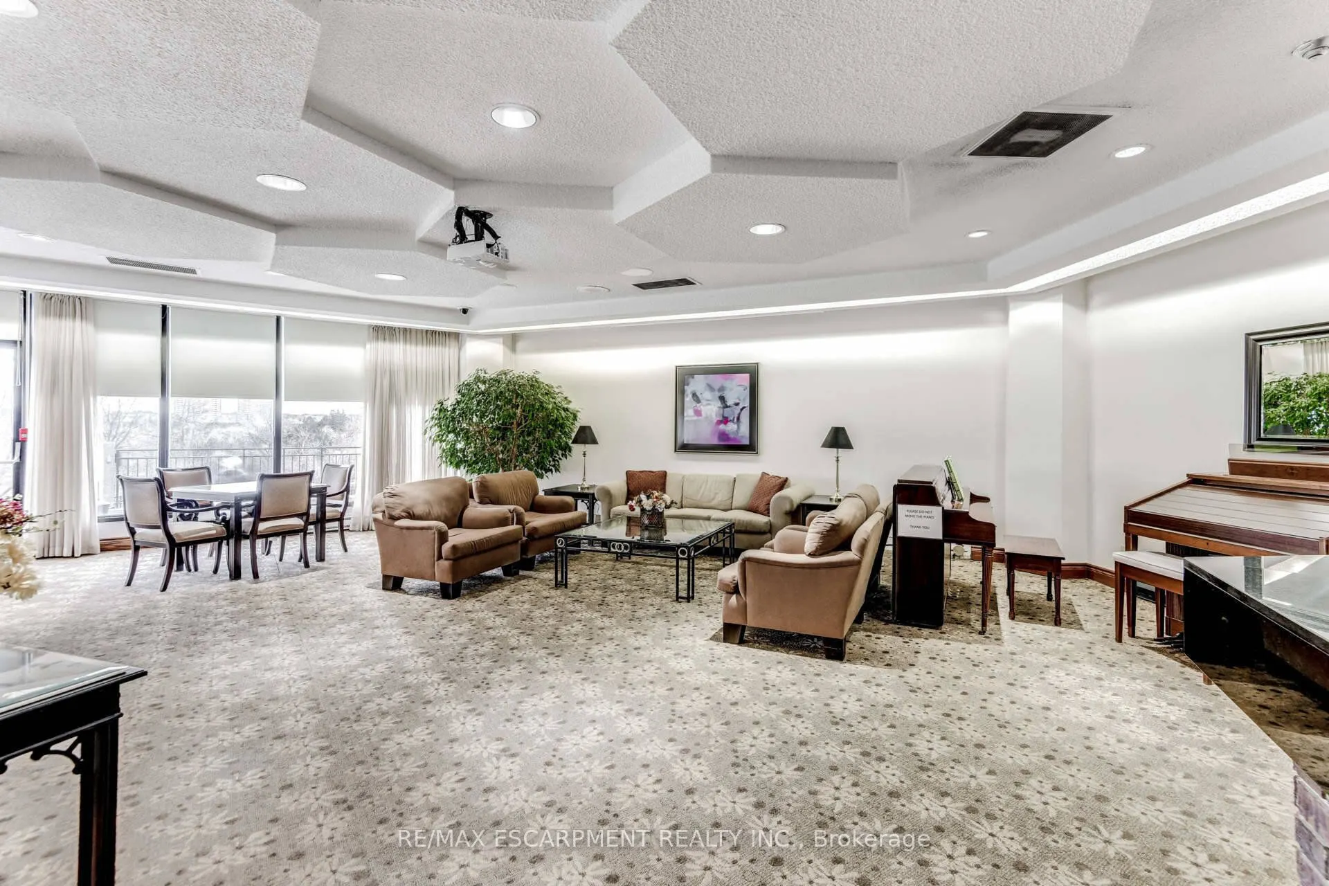 299 Mill Road, #409