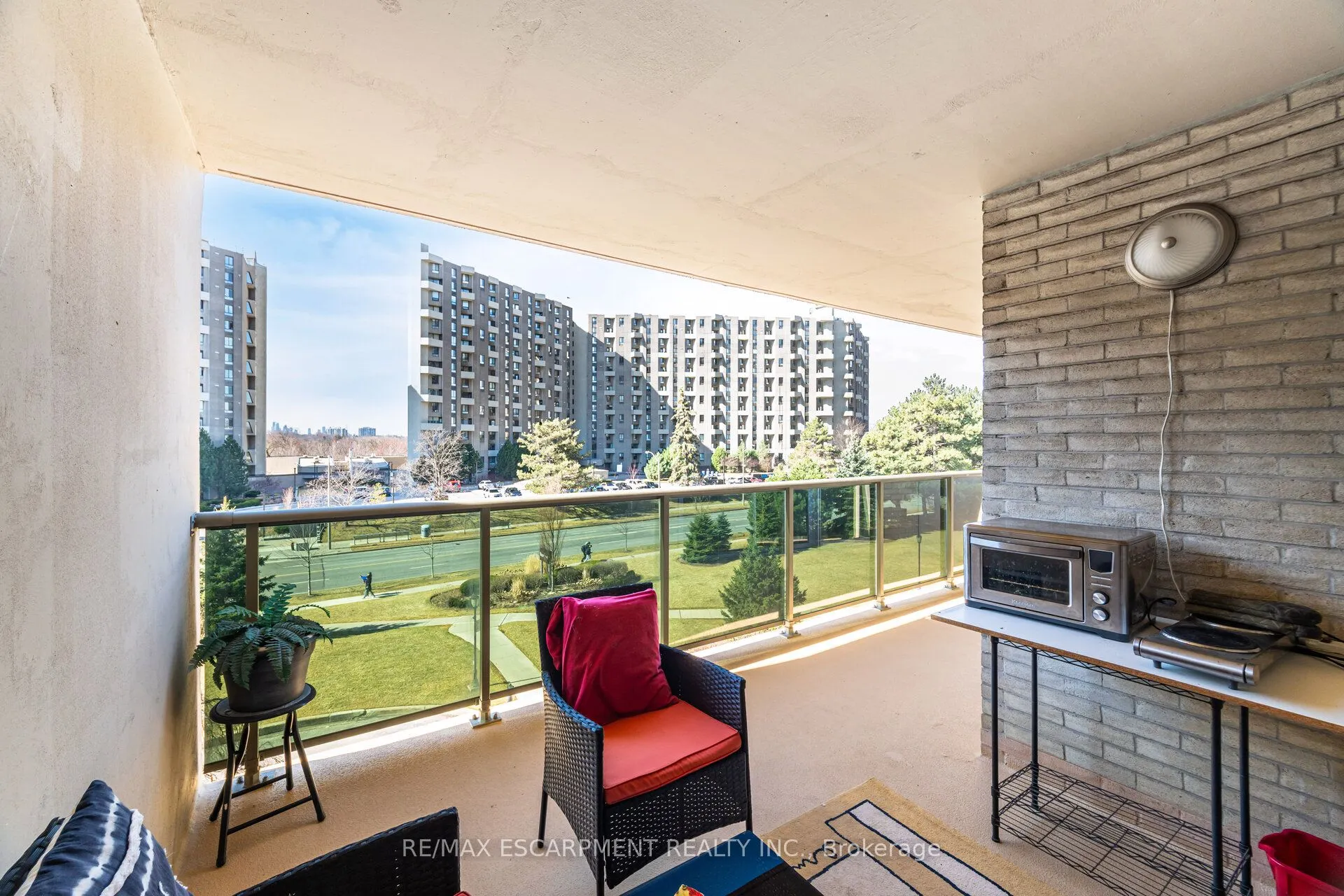 299 Mill Road, #409