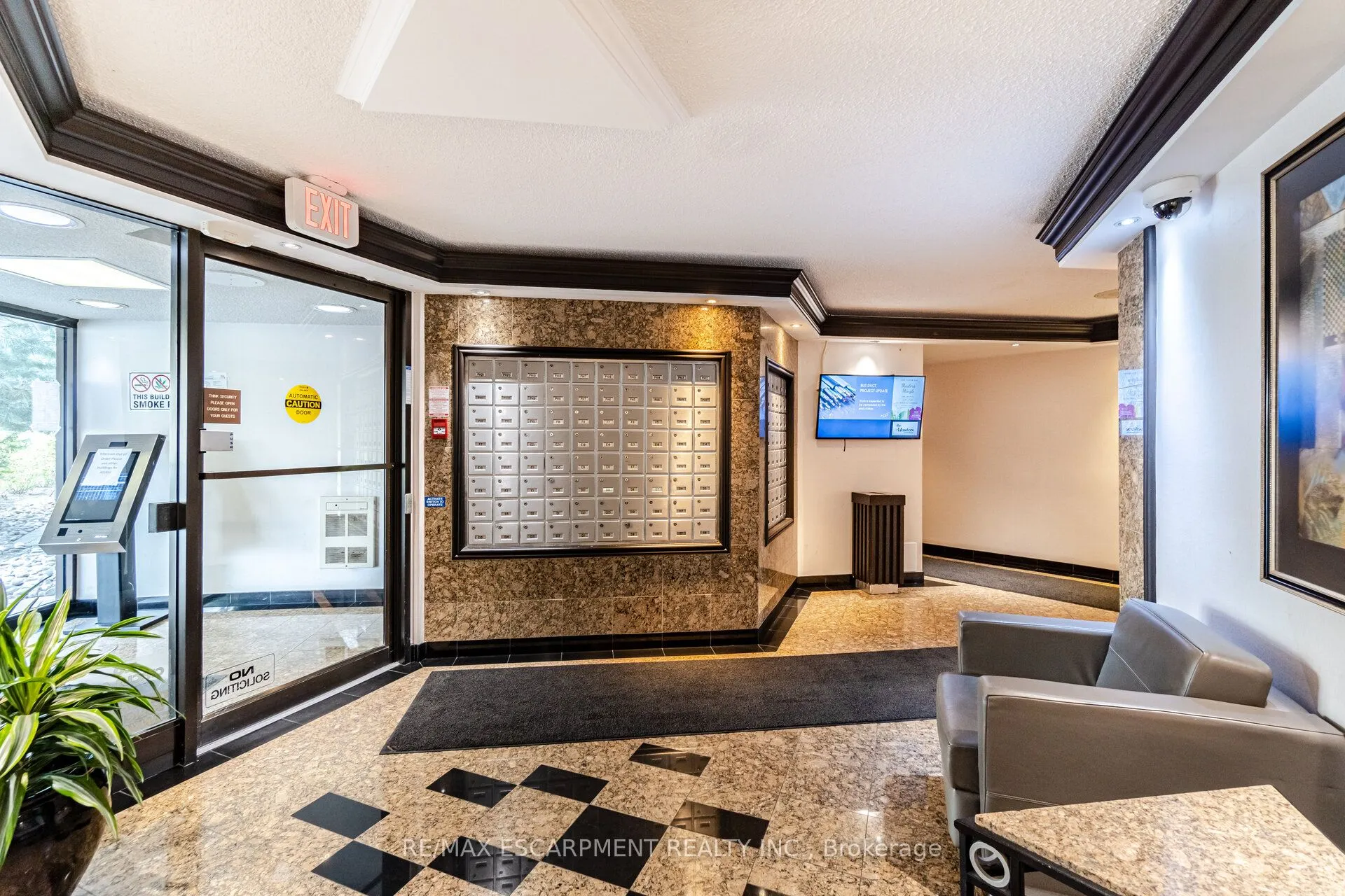 299 Mill Road, #409