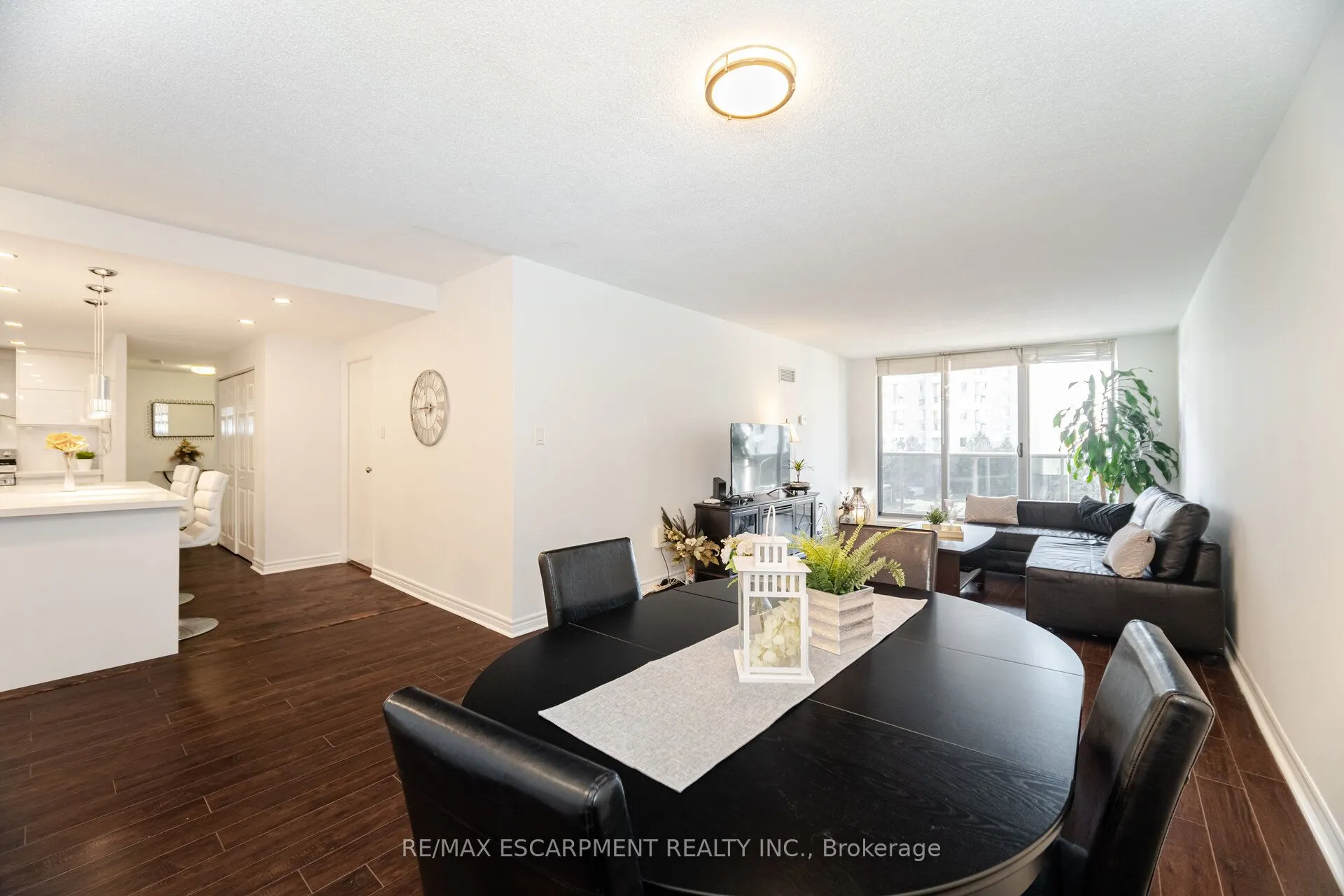 299 Mill Road, #409