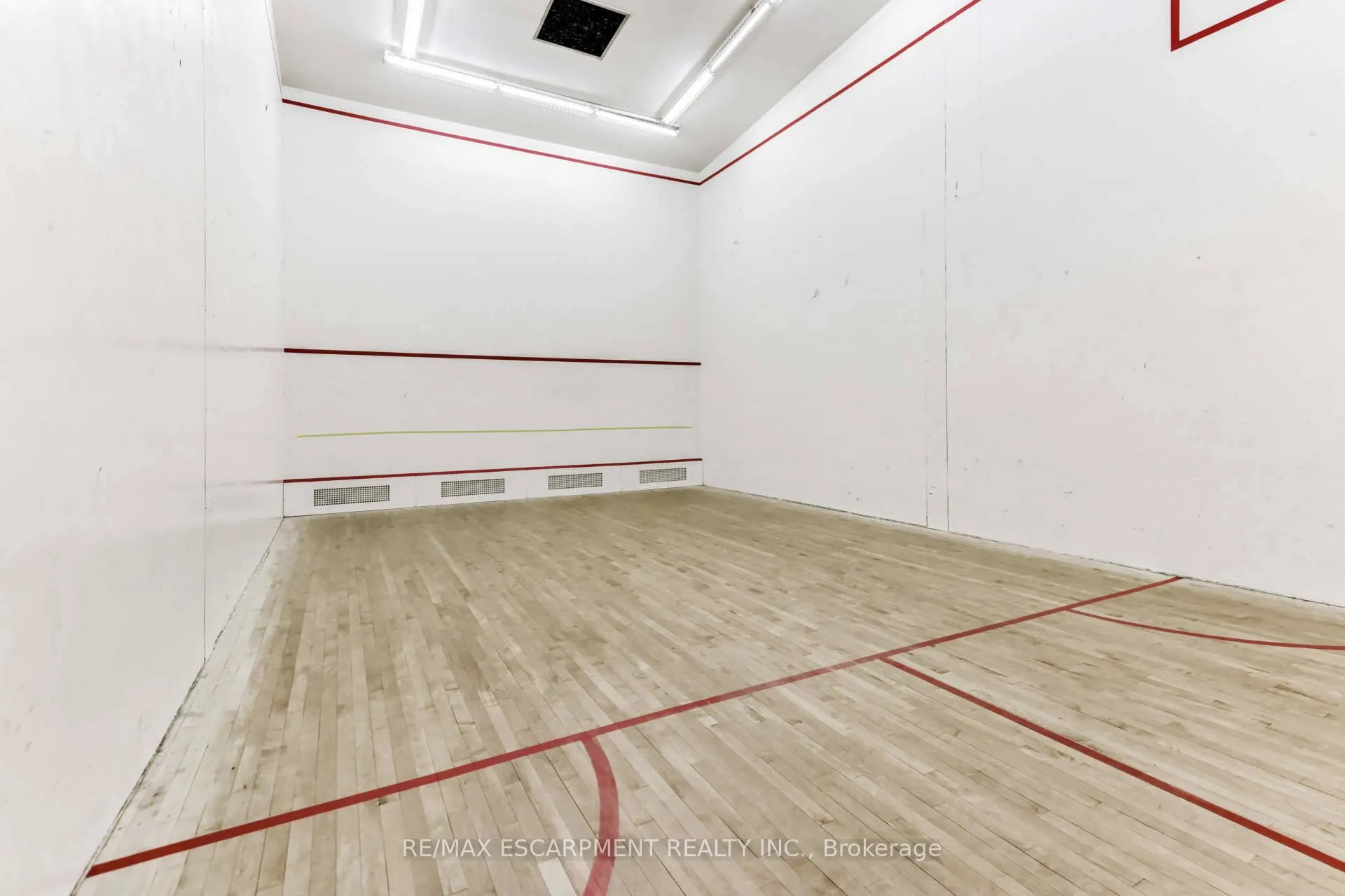 299 Mill Road, #409