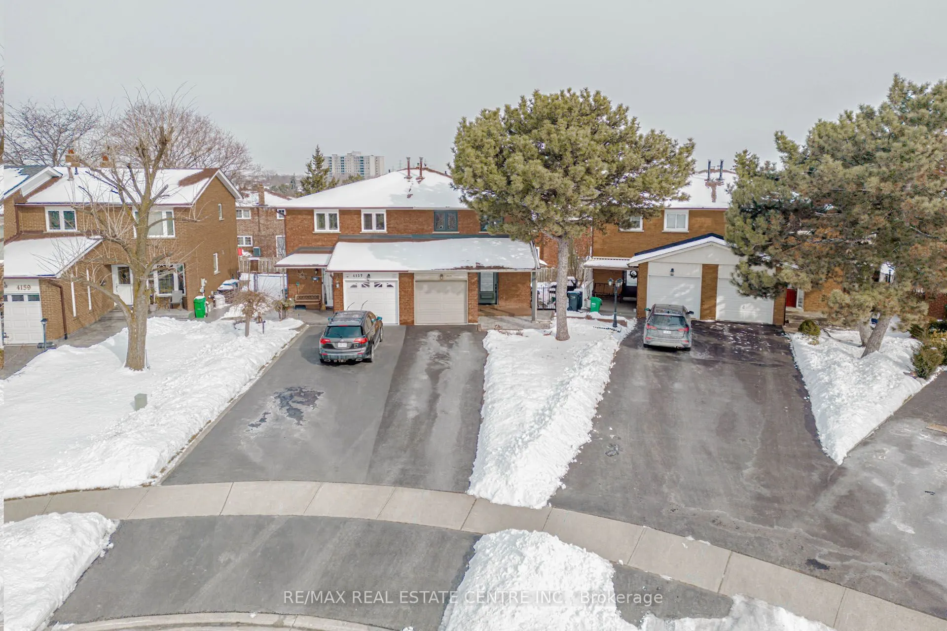 4155 Dursley Crescent