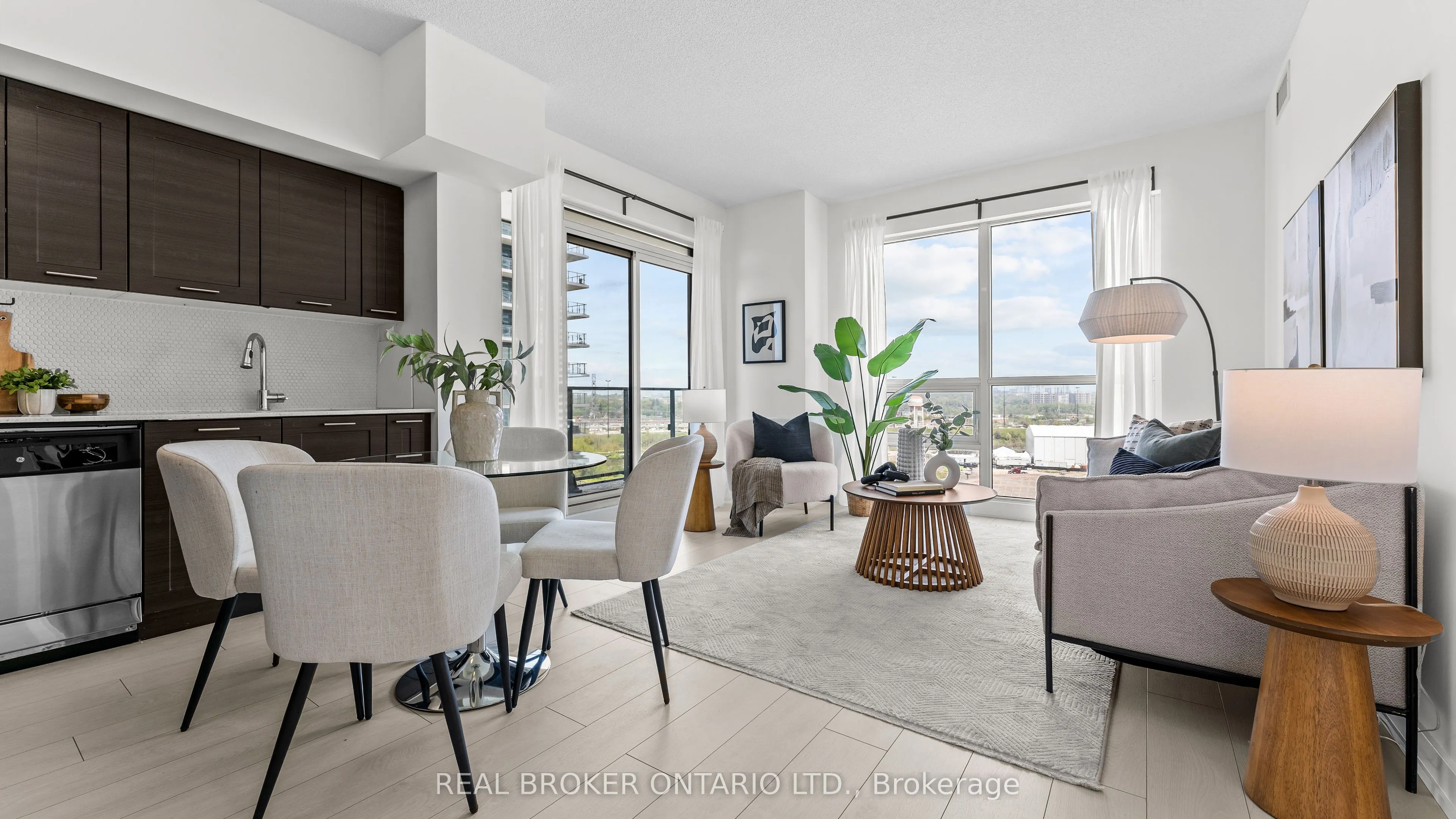 2220 Lake Shore Boulevard W, #1604