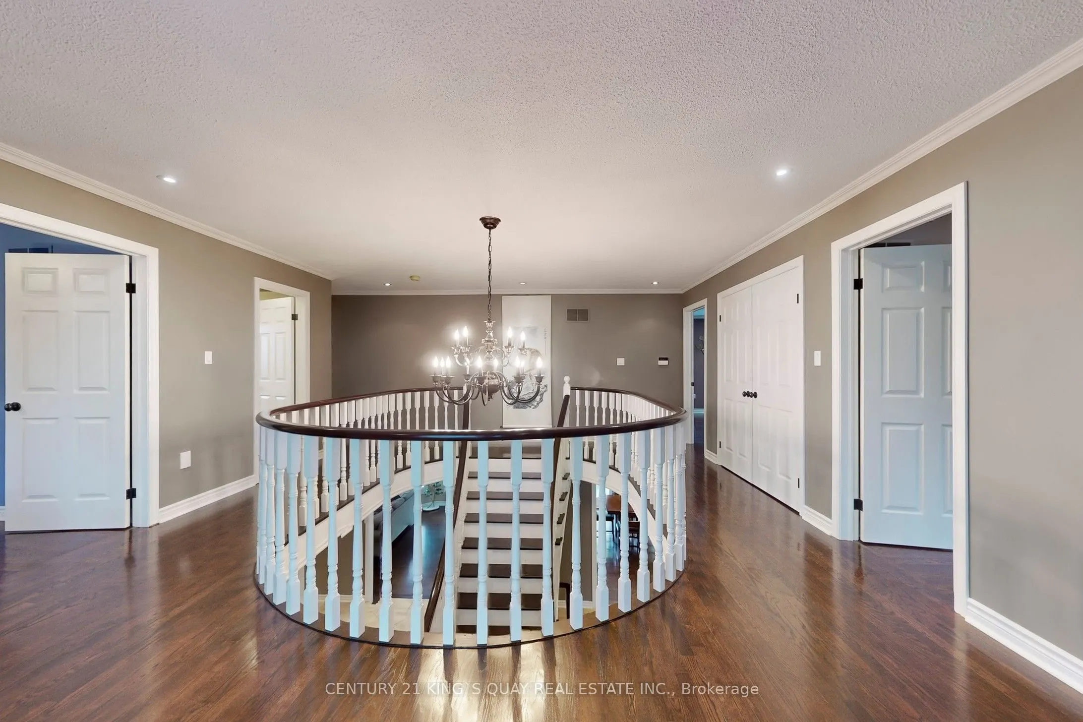 110 Crawford Crescent
