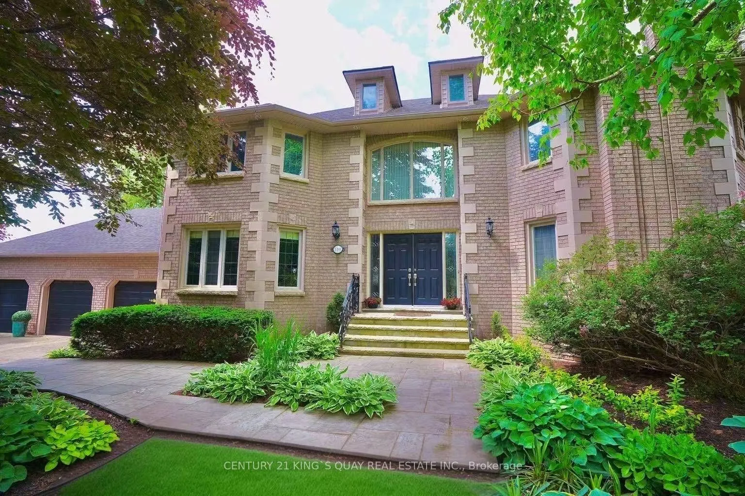 110 Crawford Crescent