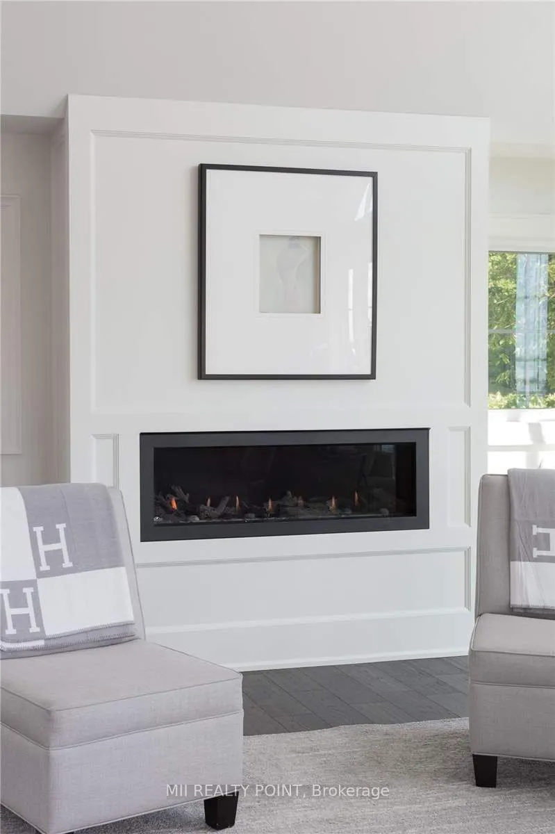 881 Danforth Place