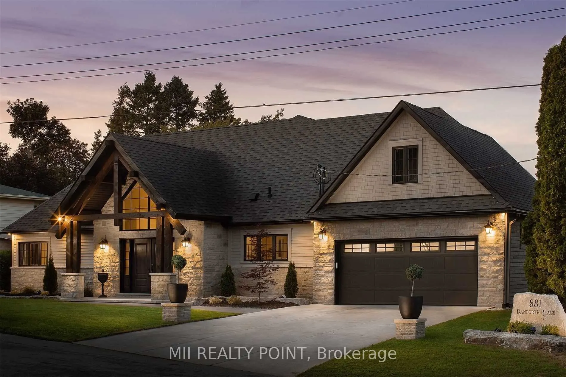 881 Danforth Place