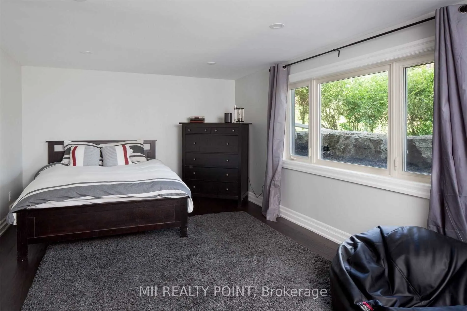 881 Danforth Place