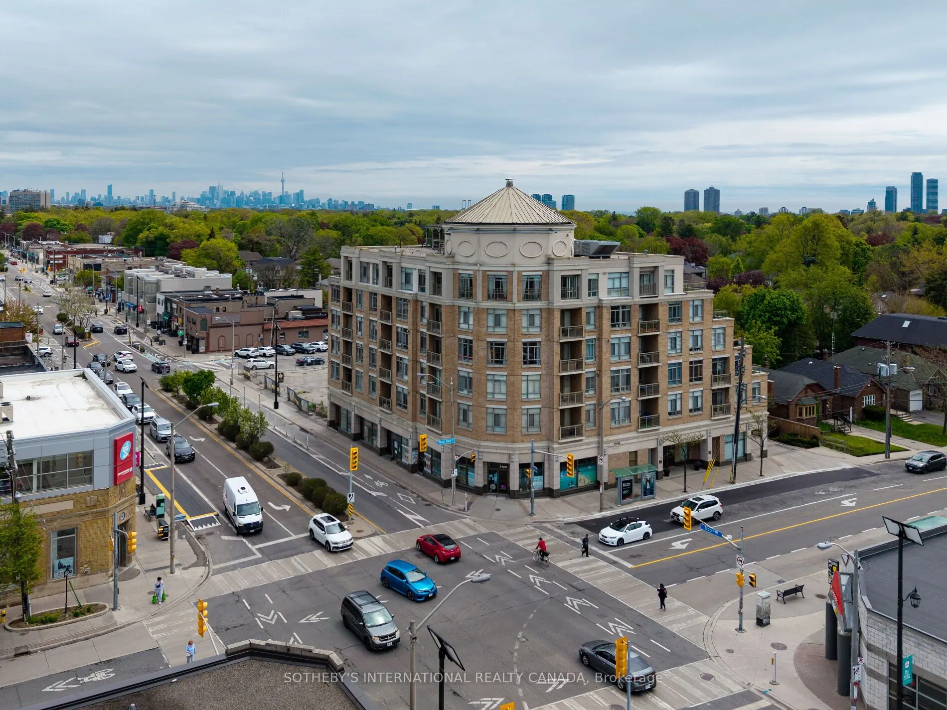 935 Royal York Road, #601