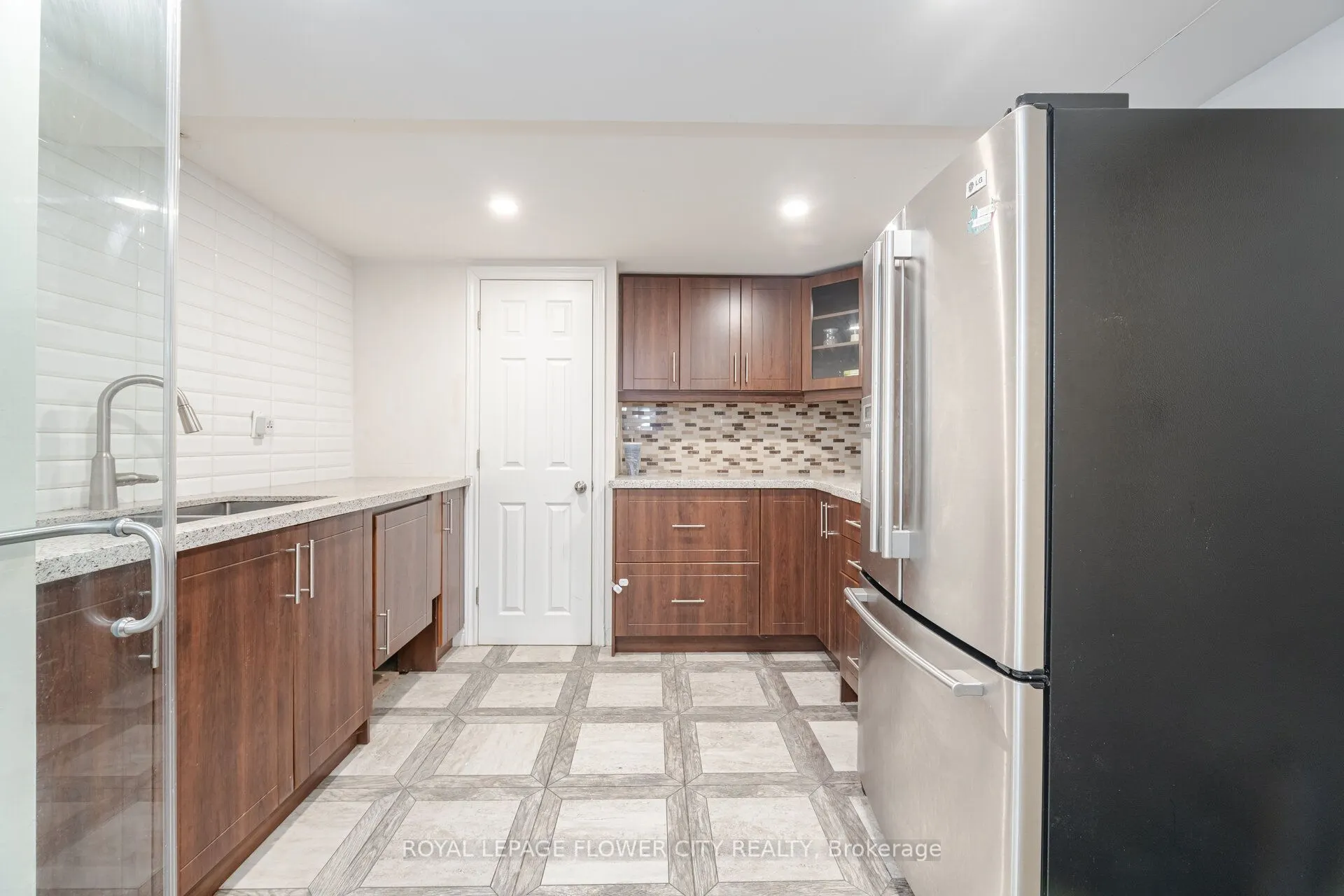 47 Burgby Avenue