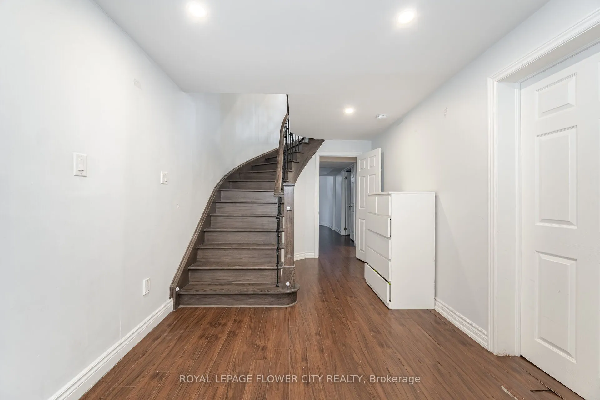 47 Burgby Avenue